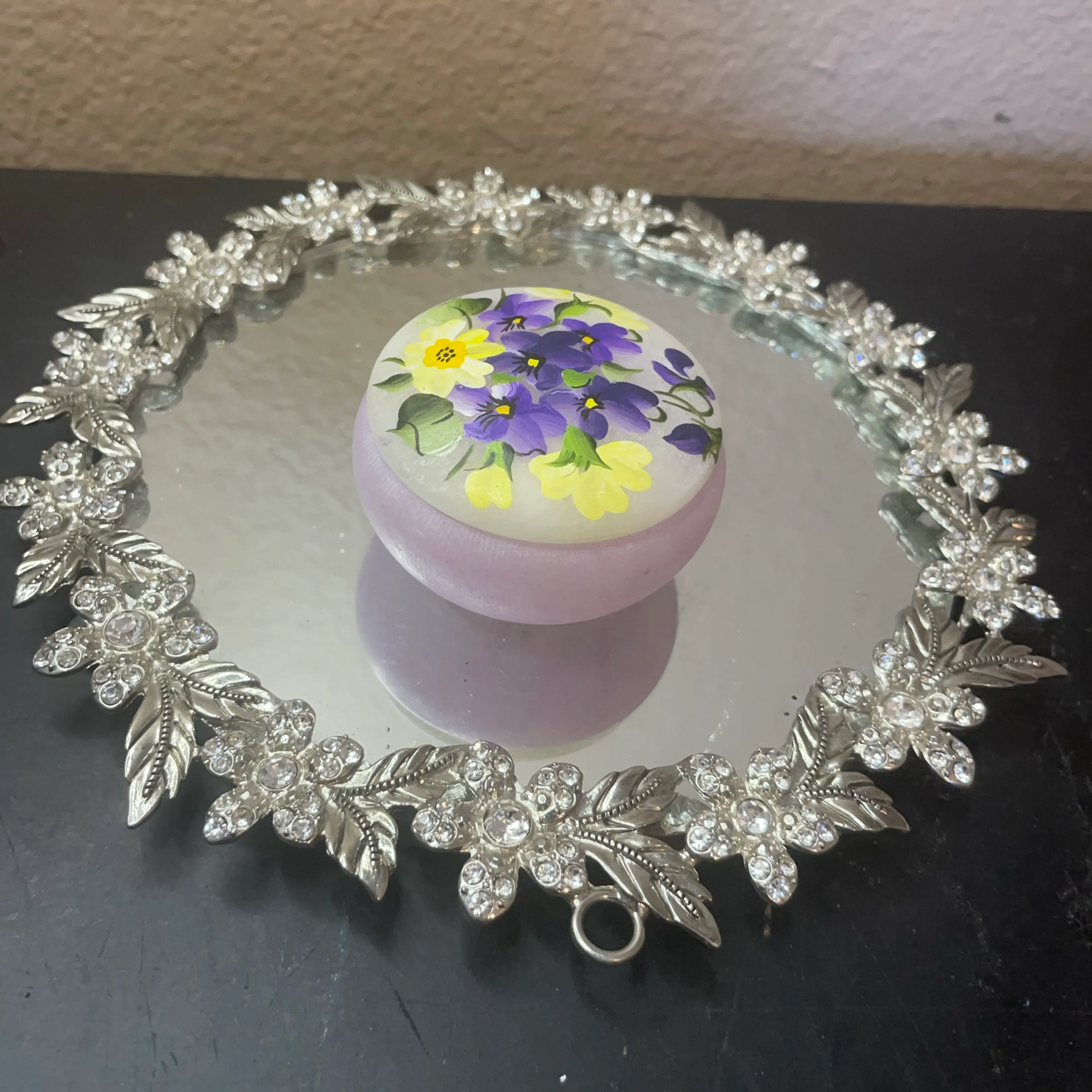 Image 4 of 5