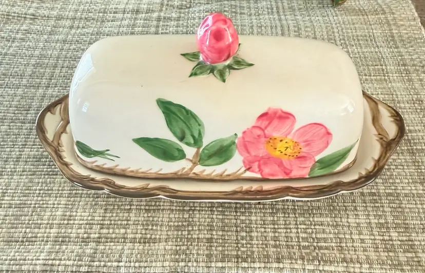 Vintage Franciscan Desert Rose Covered Butter Dish – California USA, Rose Finial