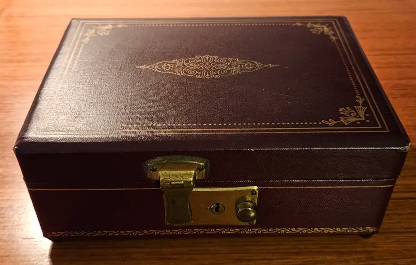 Vintage Jewelry Box with Music Box