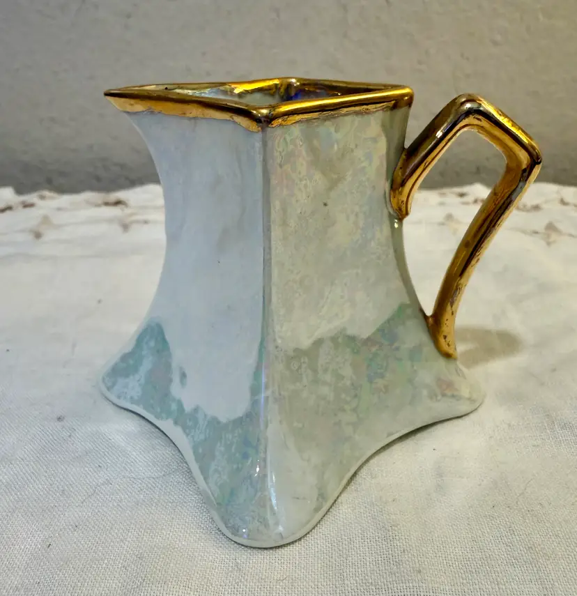 Small Czechoslovakia Lusterware Opalescent Creamer 1929