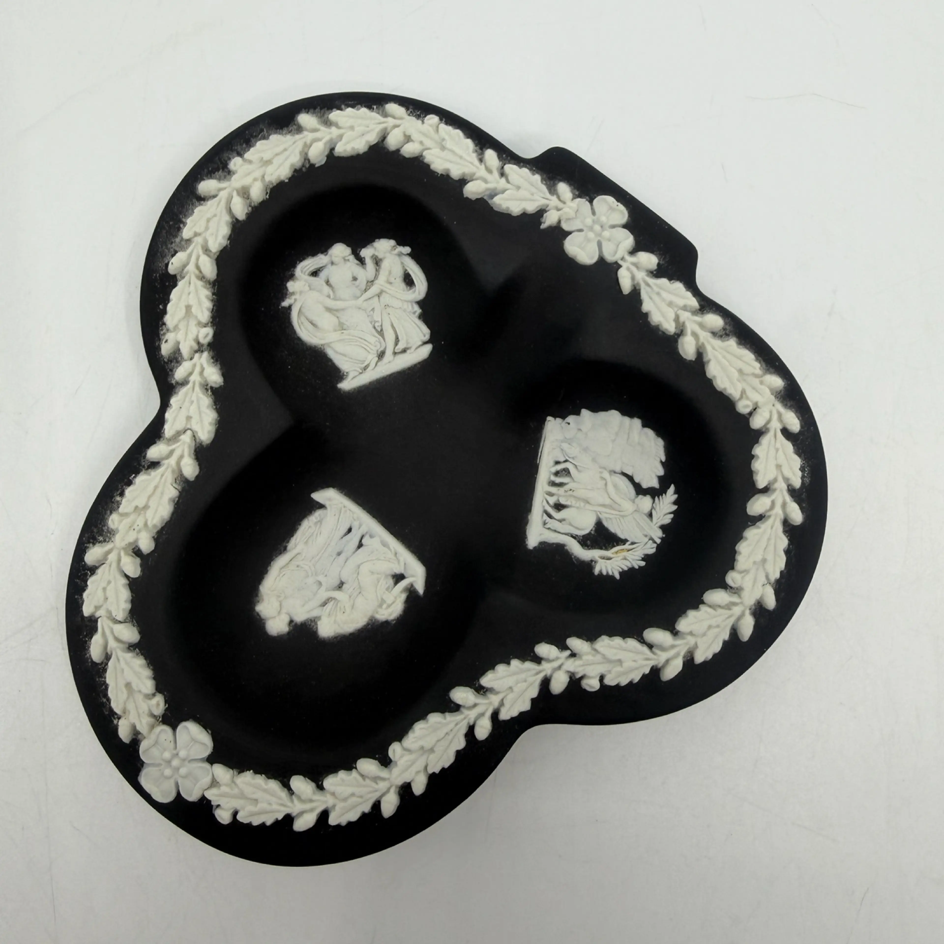 Image 1 of 6