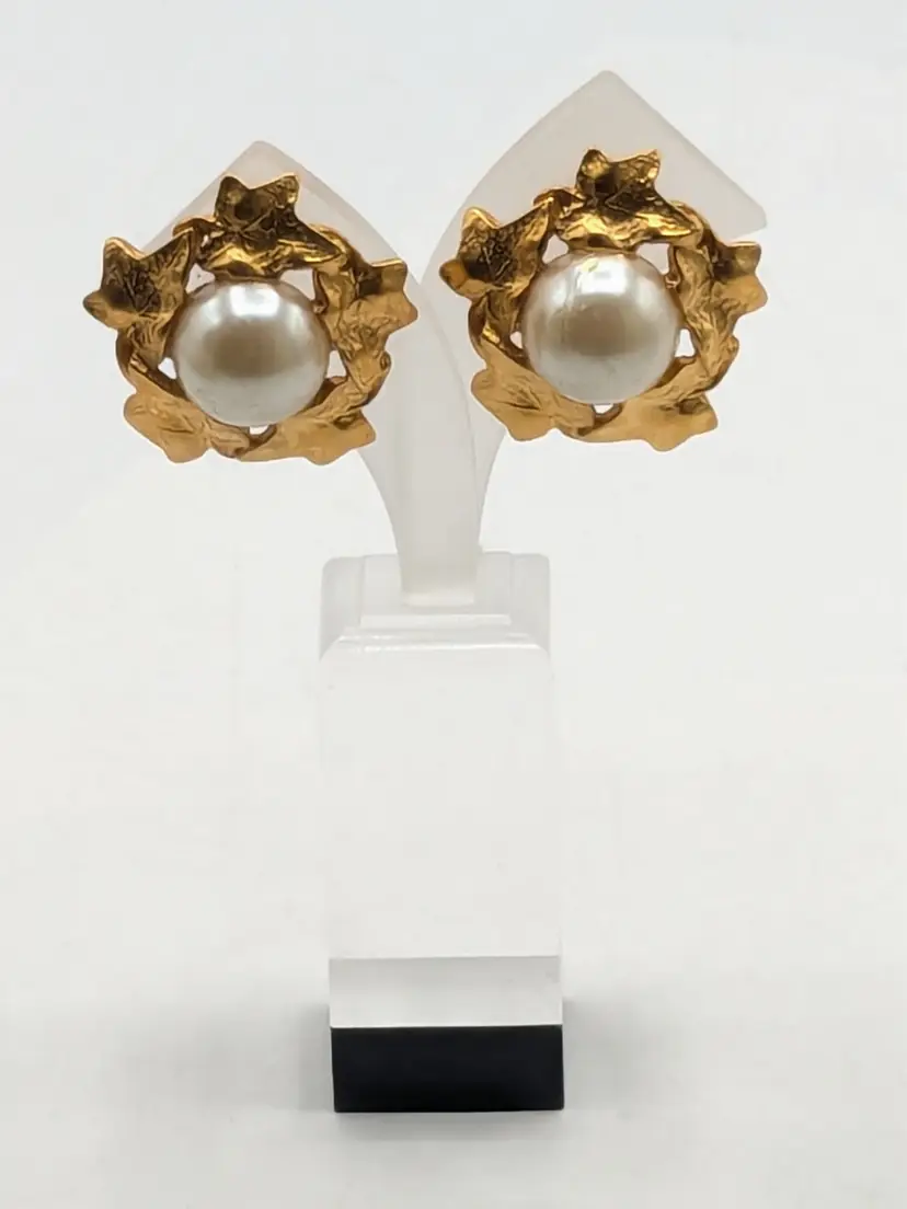 Vintage M Jent Gold Tone Leaf Faux Pearl Clip-On Earrings