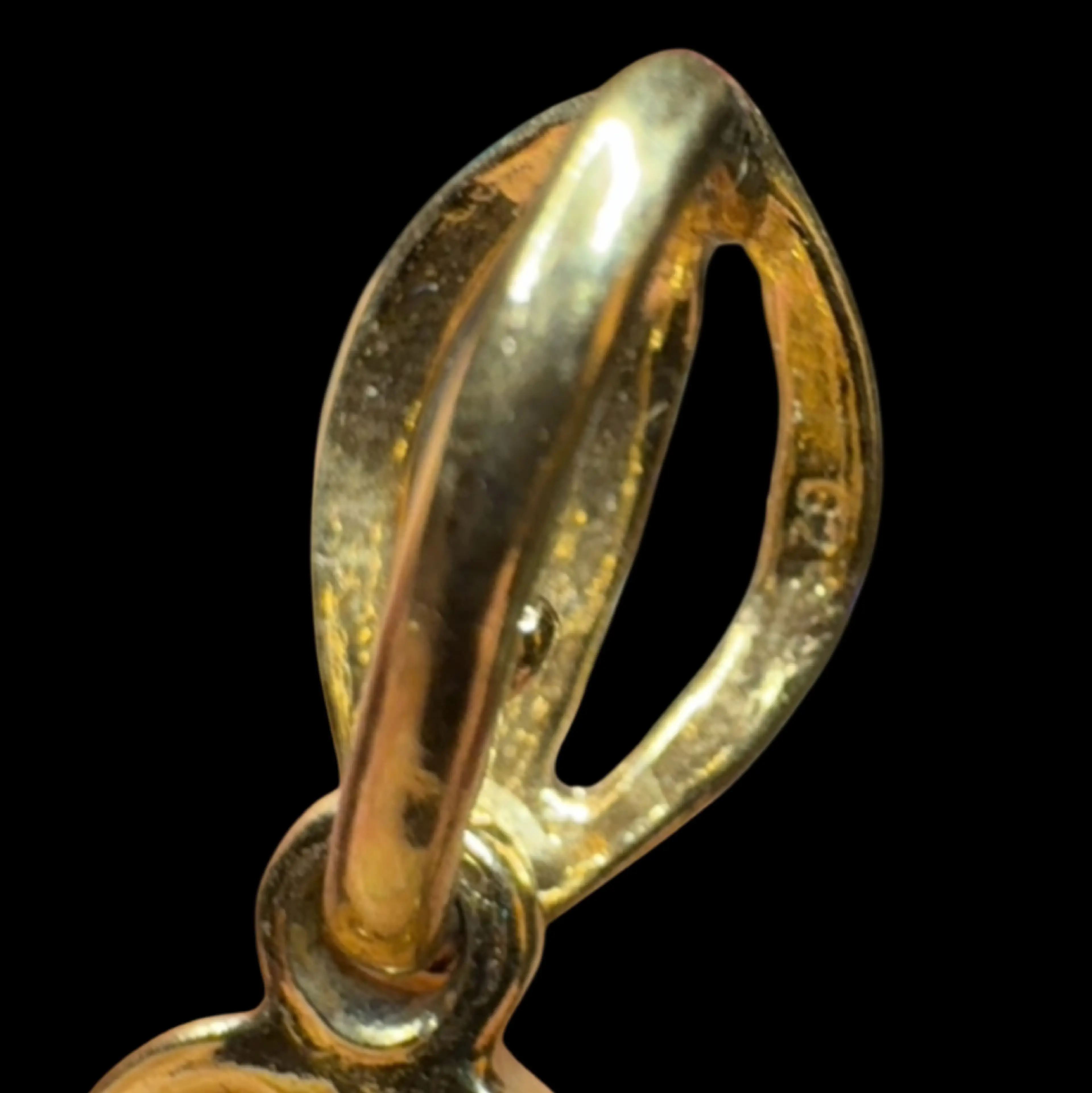 Image 4 of 4