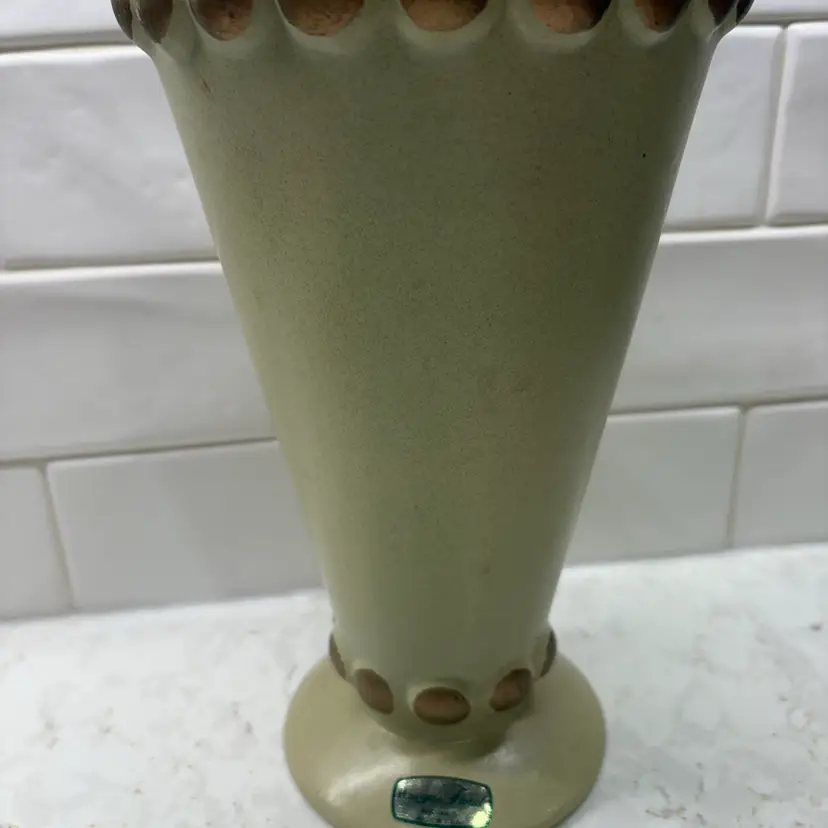 Vtg Haeger 10" Trumpet Vase - Speckled Sage Green & Gold Dots - Floral USA 2003
