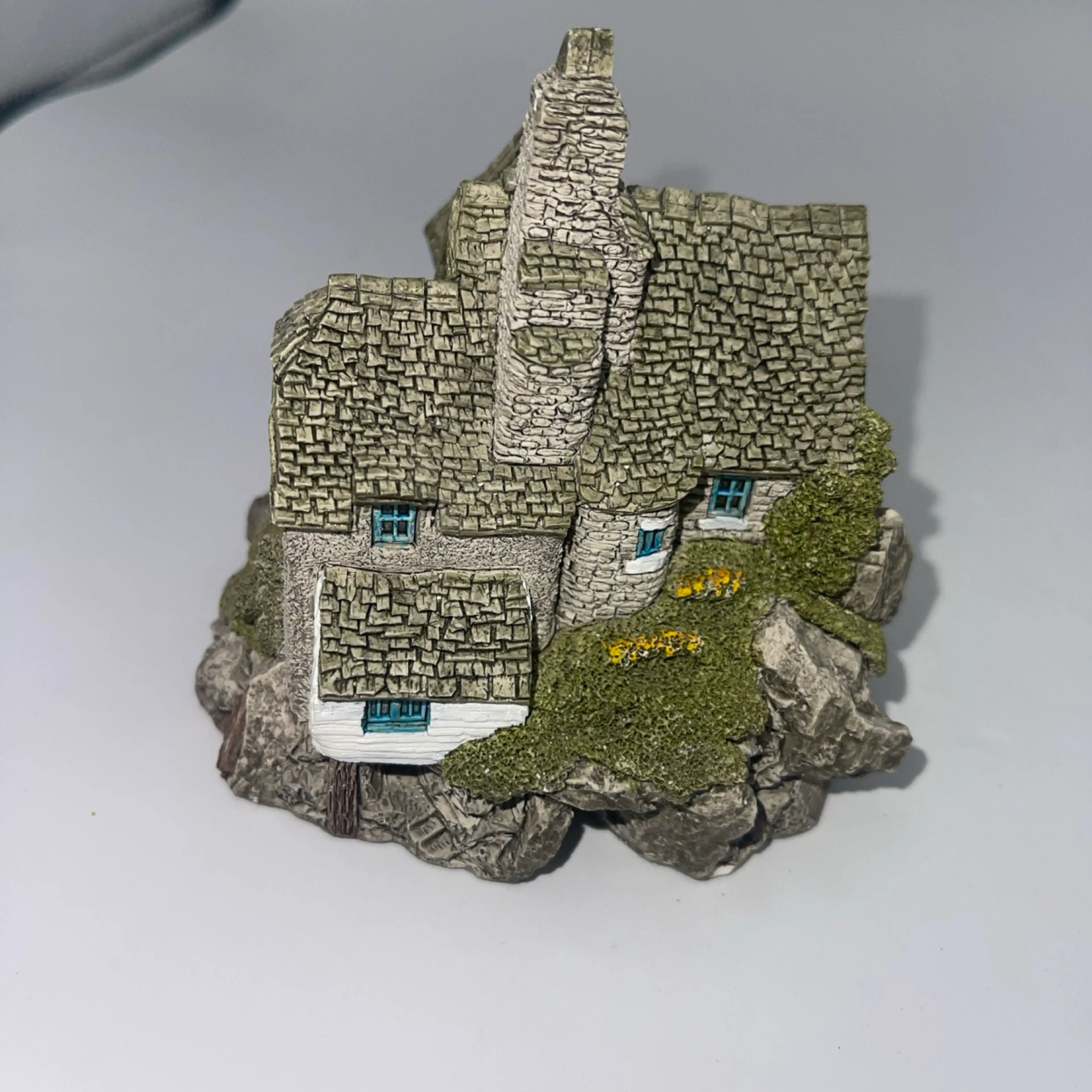 Image 4 of 7