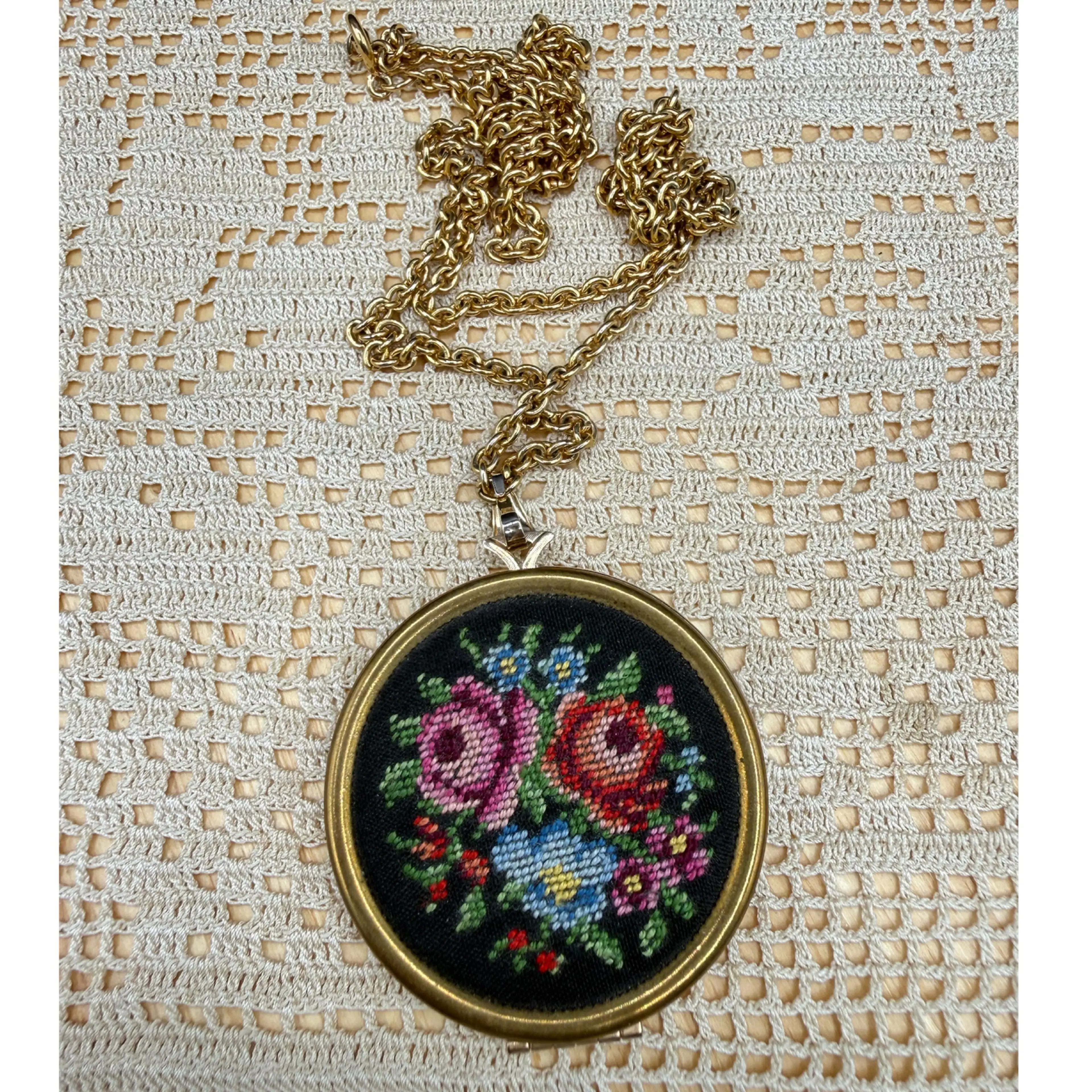 Image 1 of 5