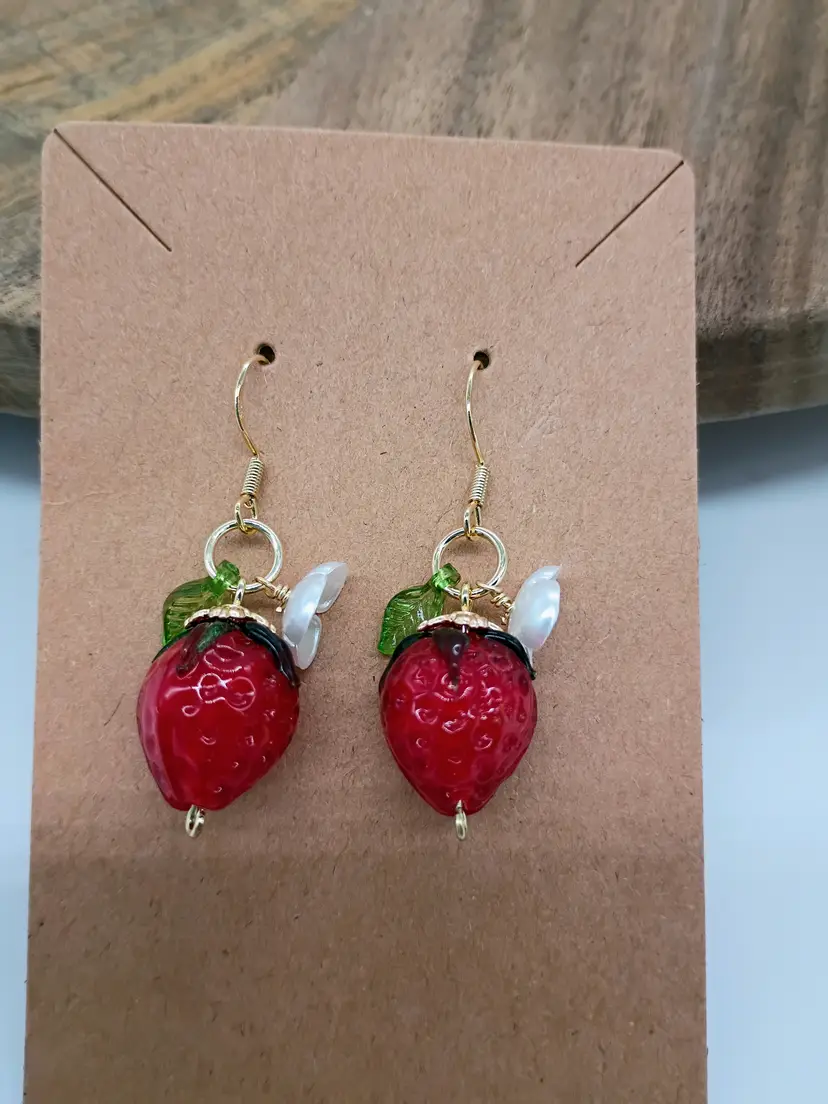 Artisan Made Art Glass Gold Tone French Wire Strawberry Dangle Drop Earrings.