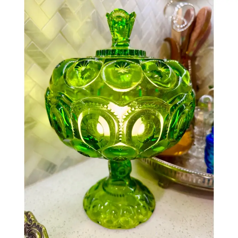 😻 vintage L.E. Smith Glass Company "Moon & Stars" pattern lidded pedestal compote 12x8.5” SEE PIC, HAS MINOR CHIPS,
