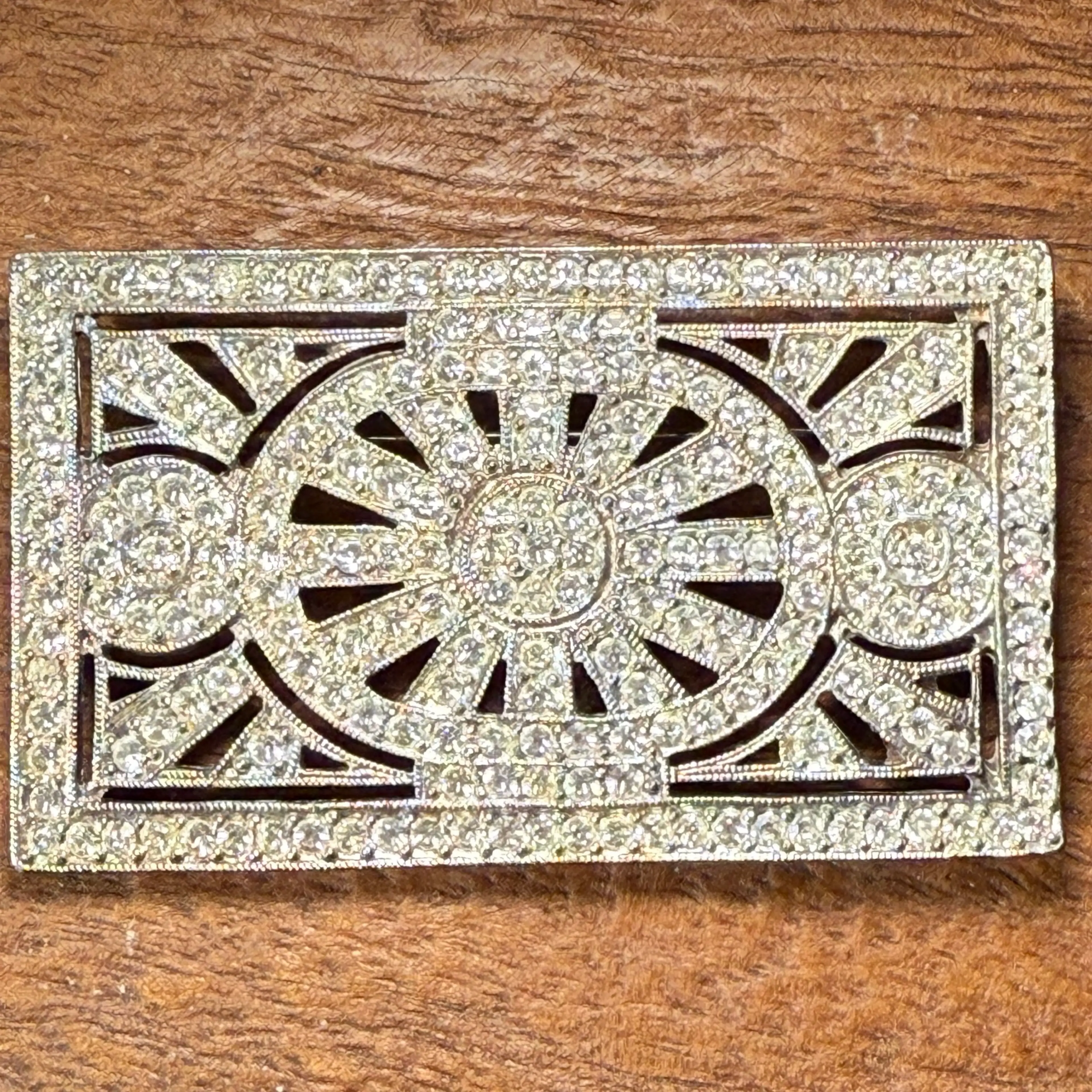 Image 2 of 6