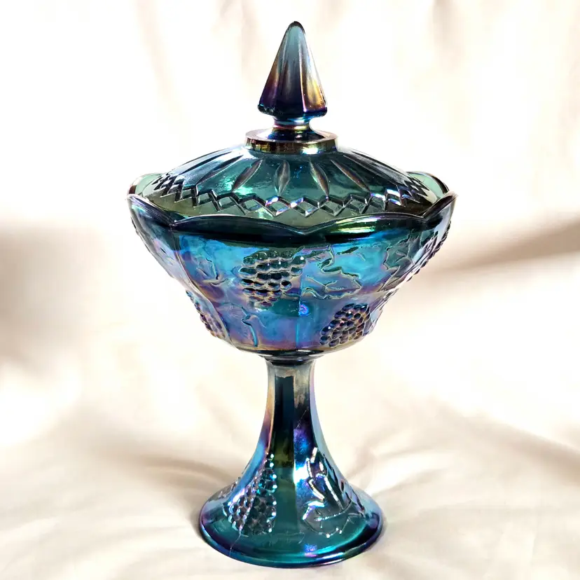 Harvest Grape Blue Carnival Indiana Glass Wedding Bowl Lid Pedestal Compote Vintage