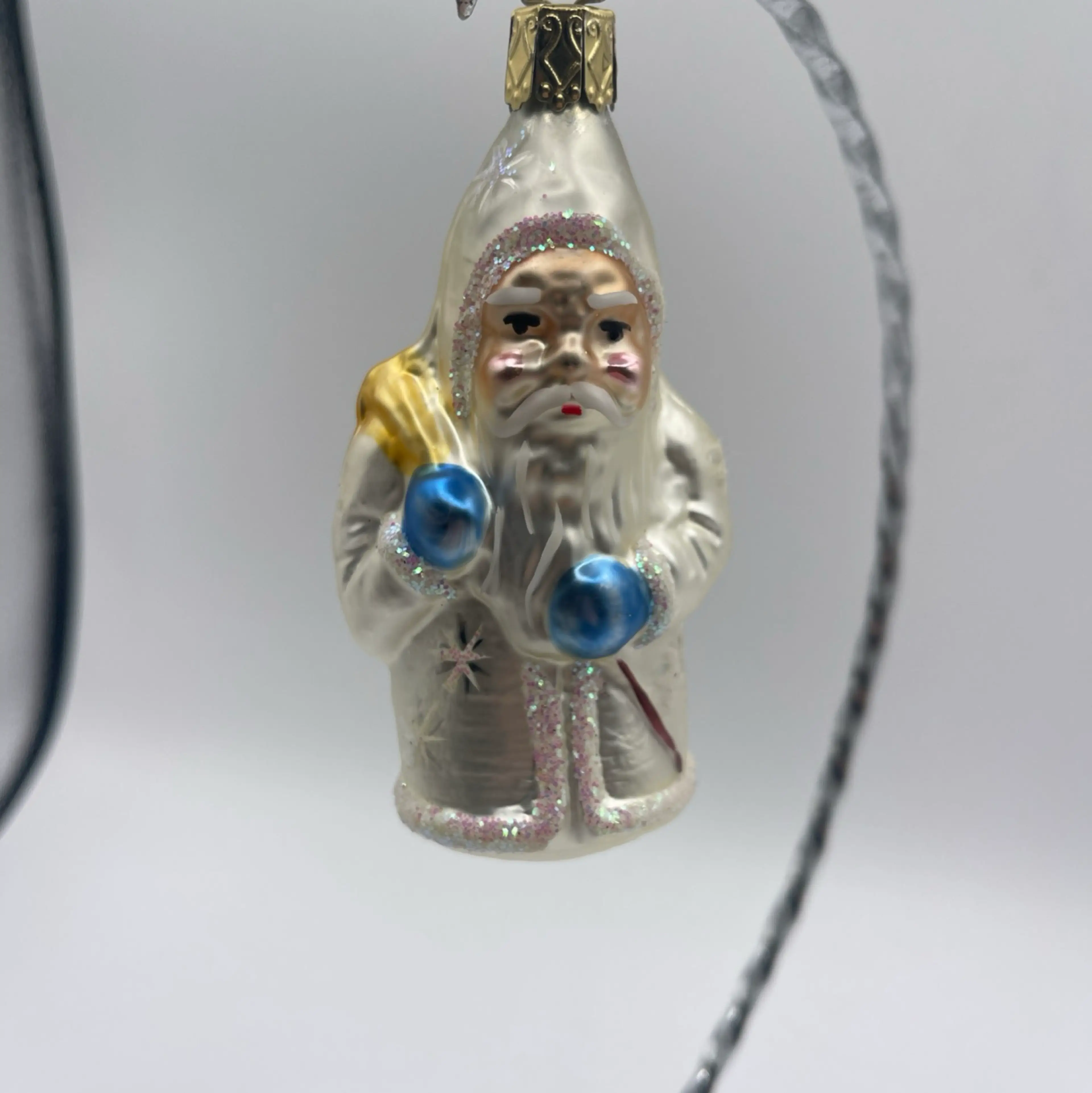 Image 1 of 7