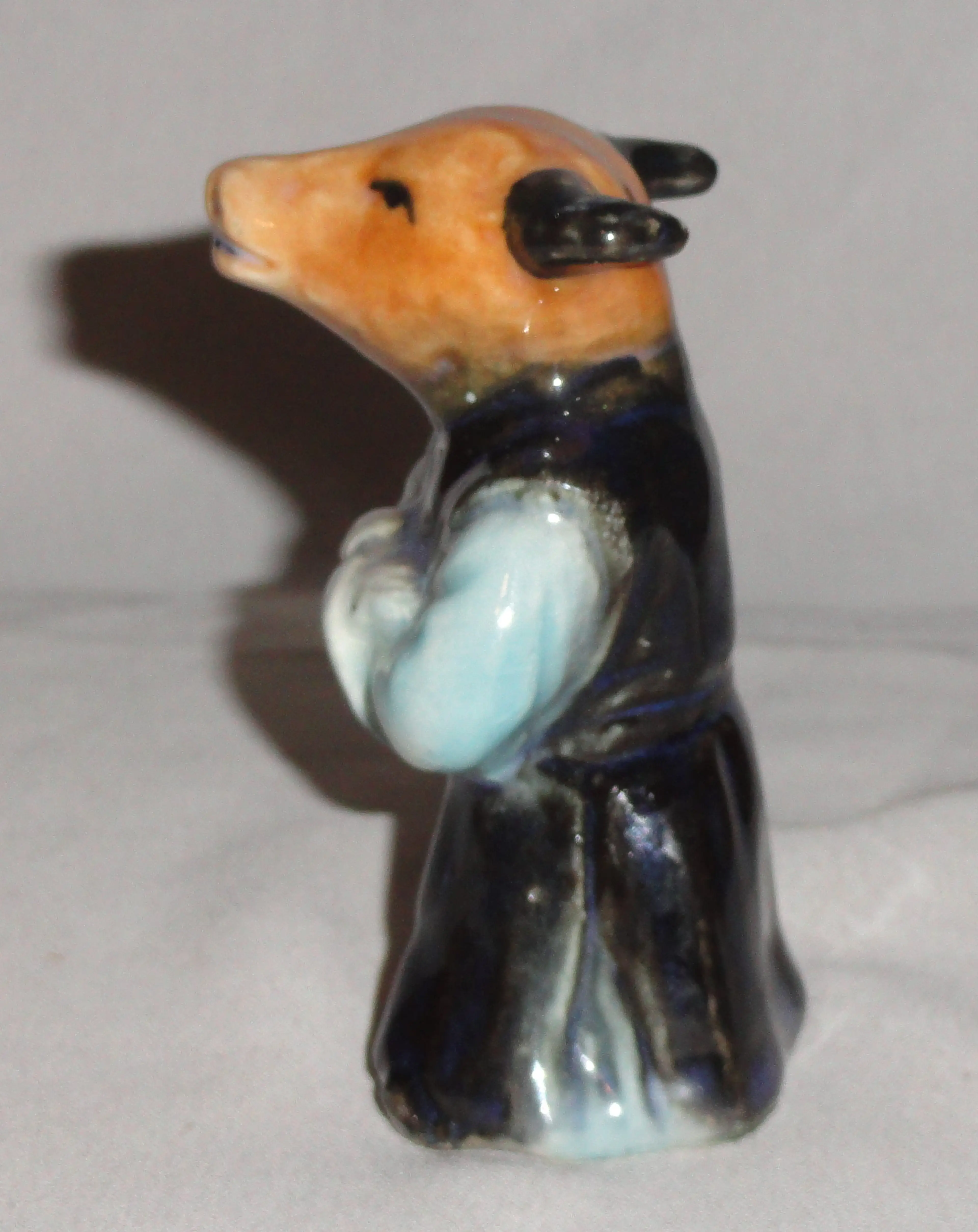 Image 4 of 8