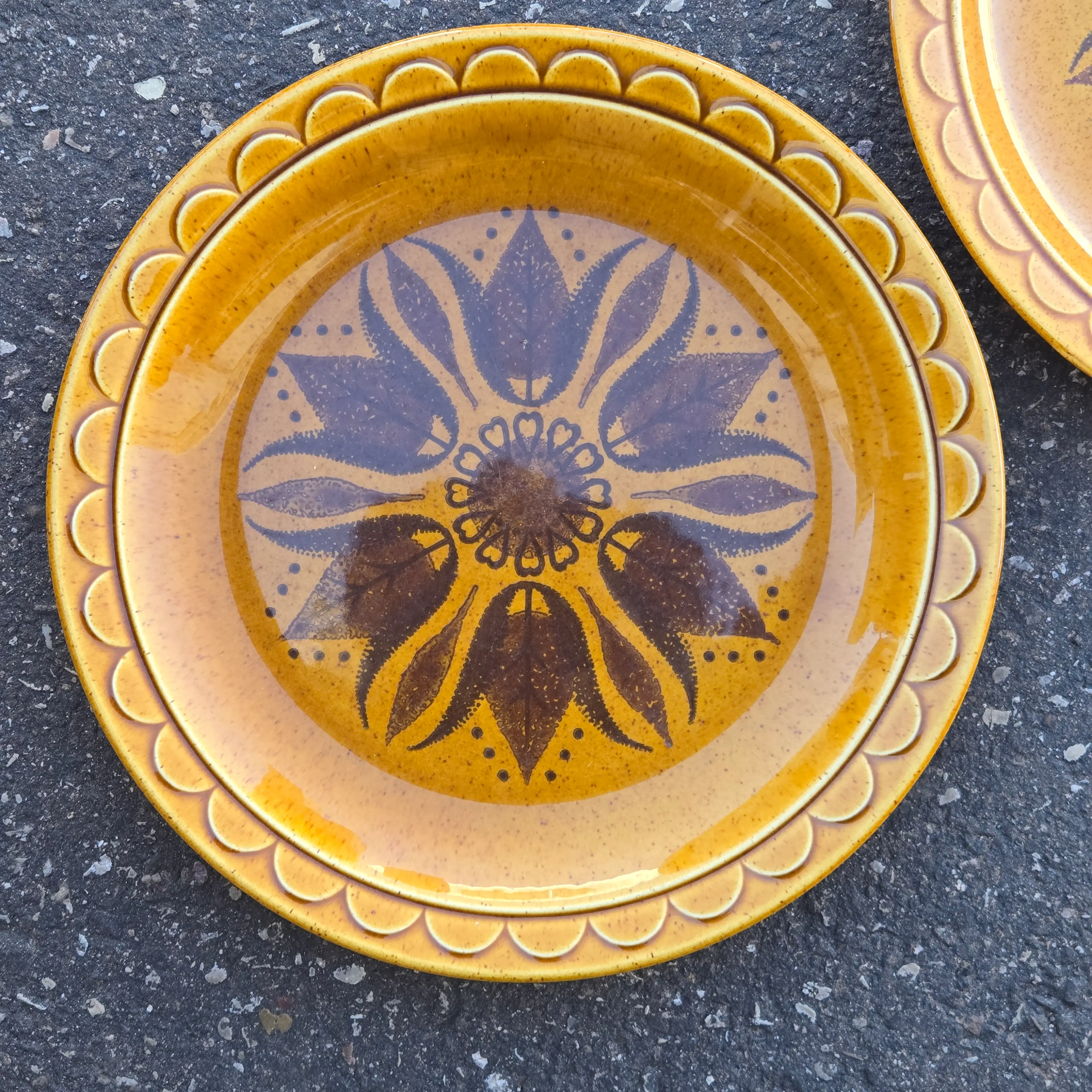 Image 2 of 12