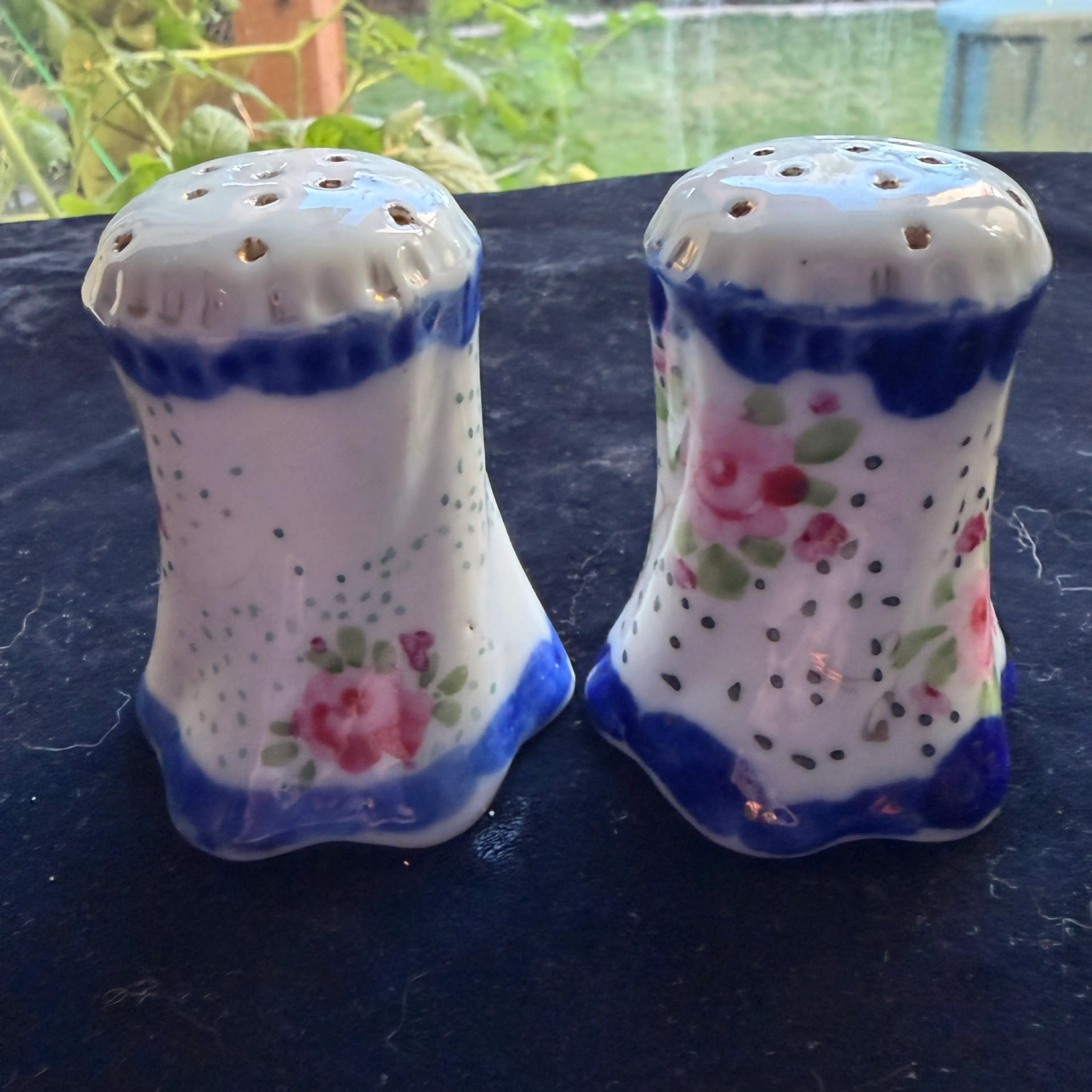 Image 3 of 10
