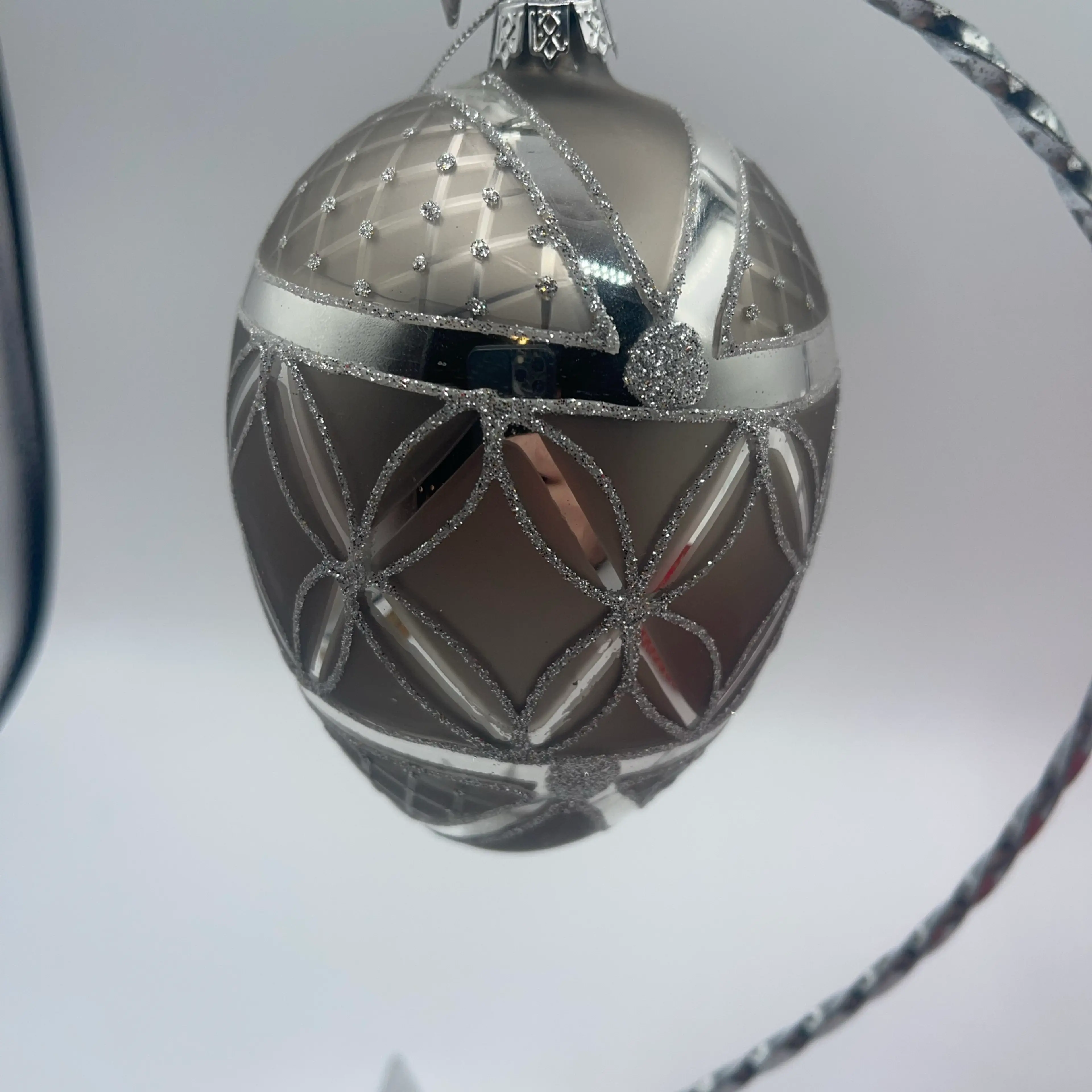 Image 2 of 2