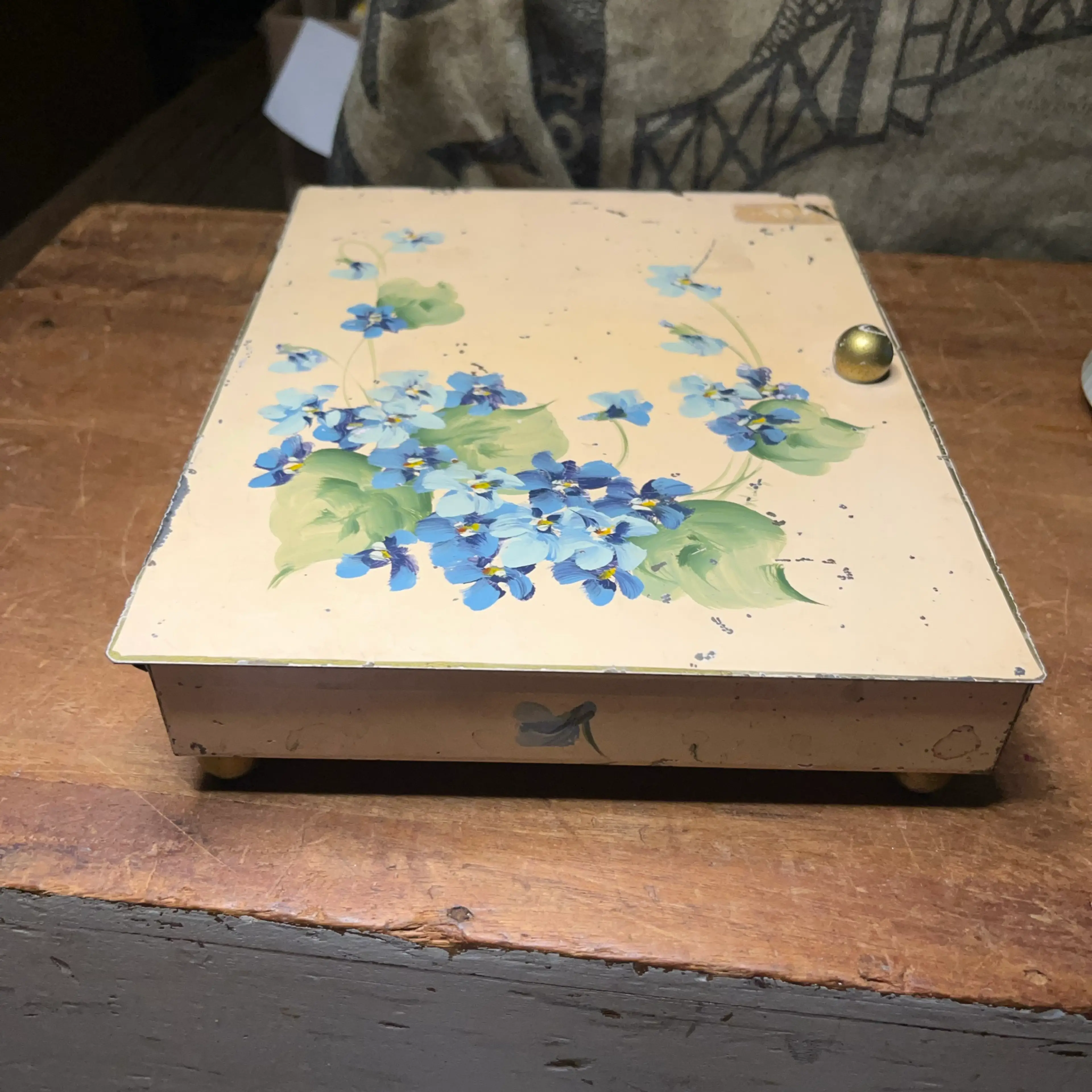 Image 5 of 5