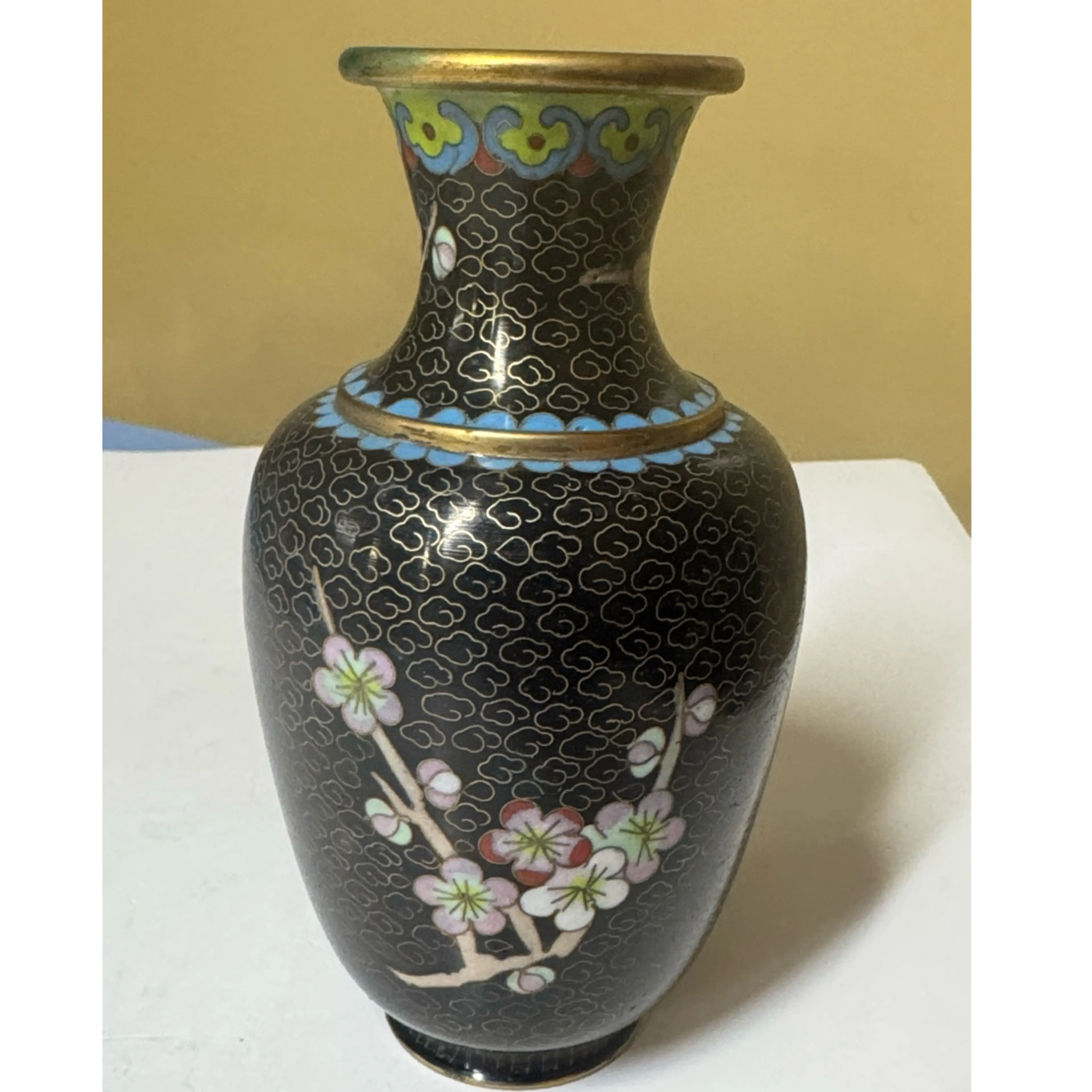 Image 3 of 6