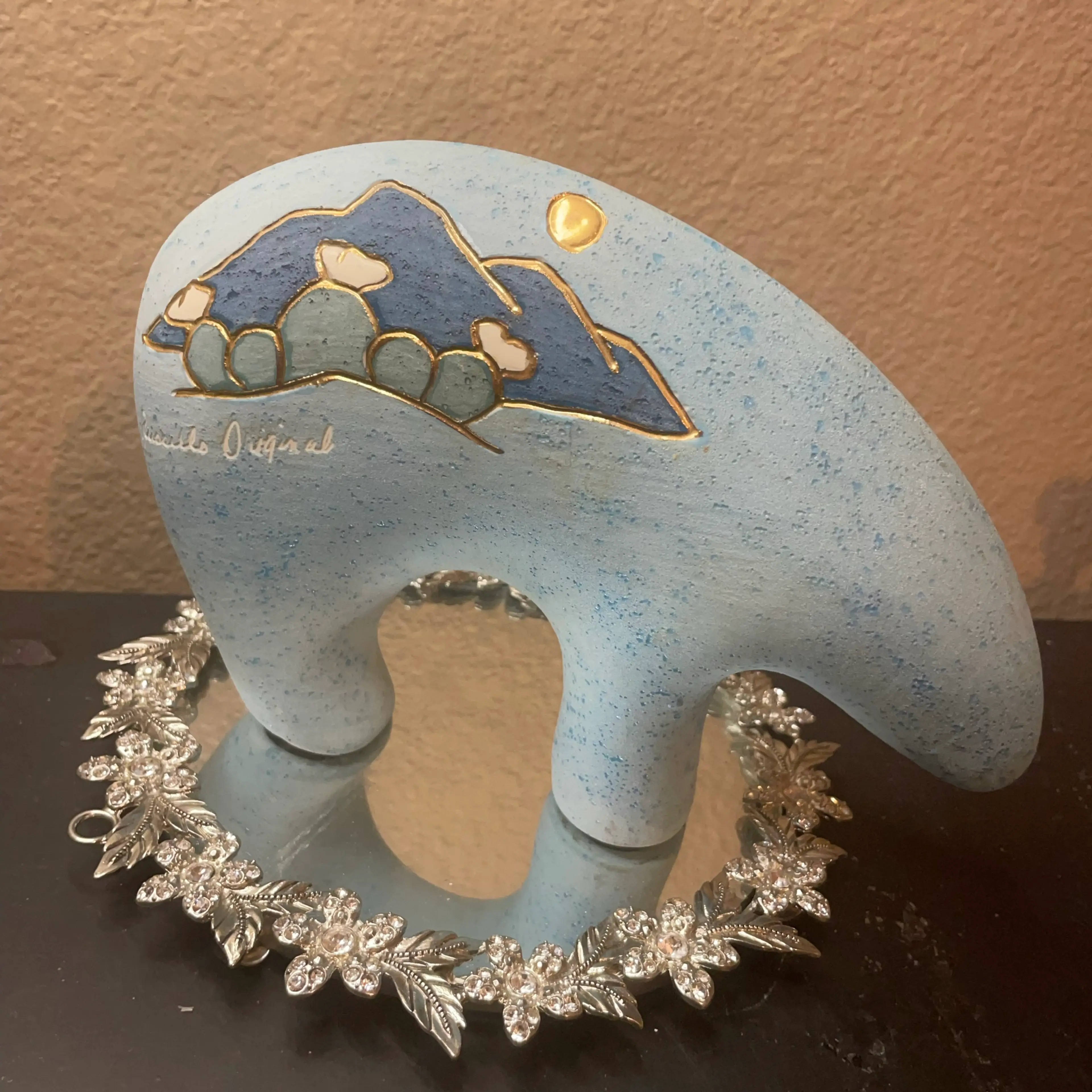 Image 4 of 6