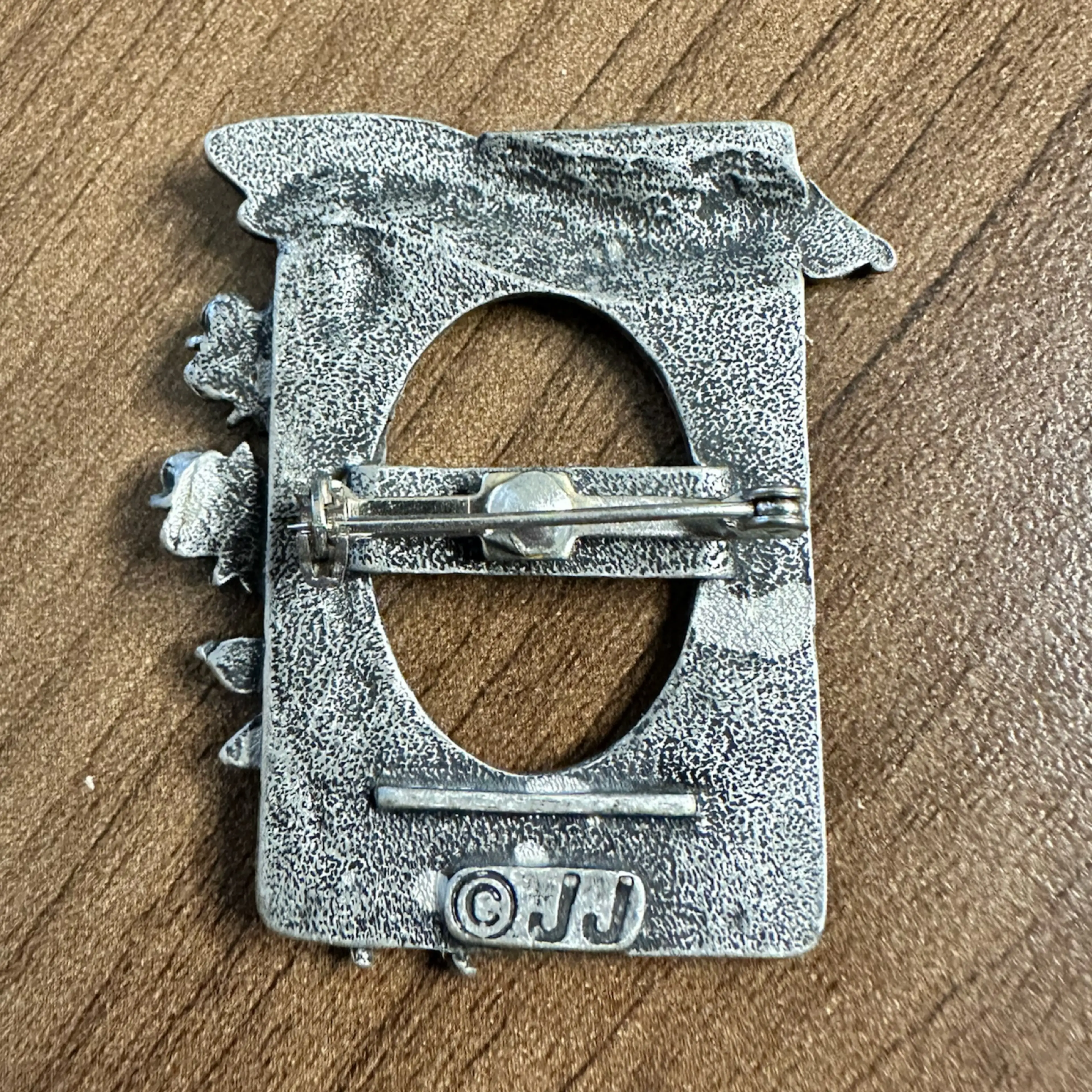 Image 2 of 2