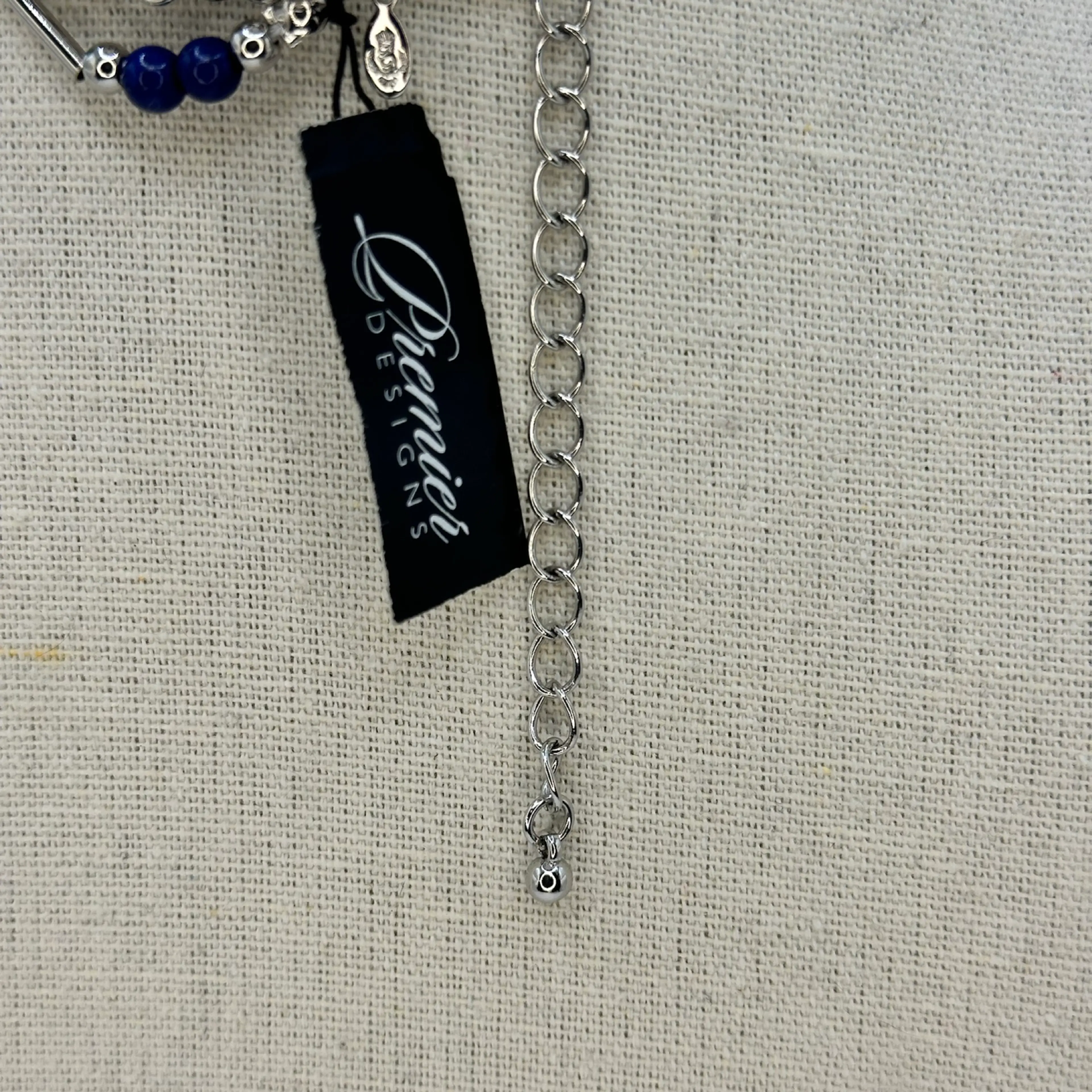 Image 4 of 6