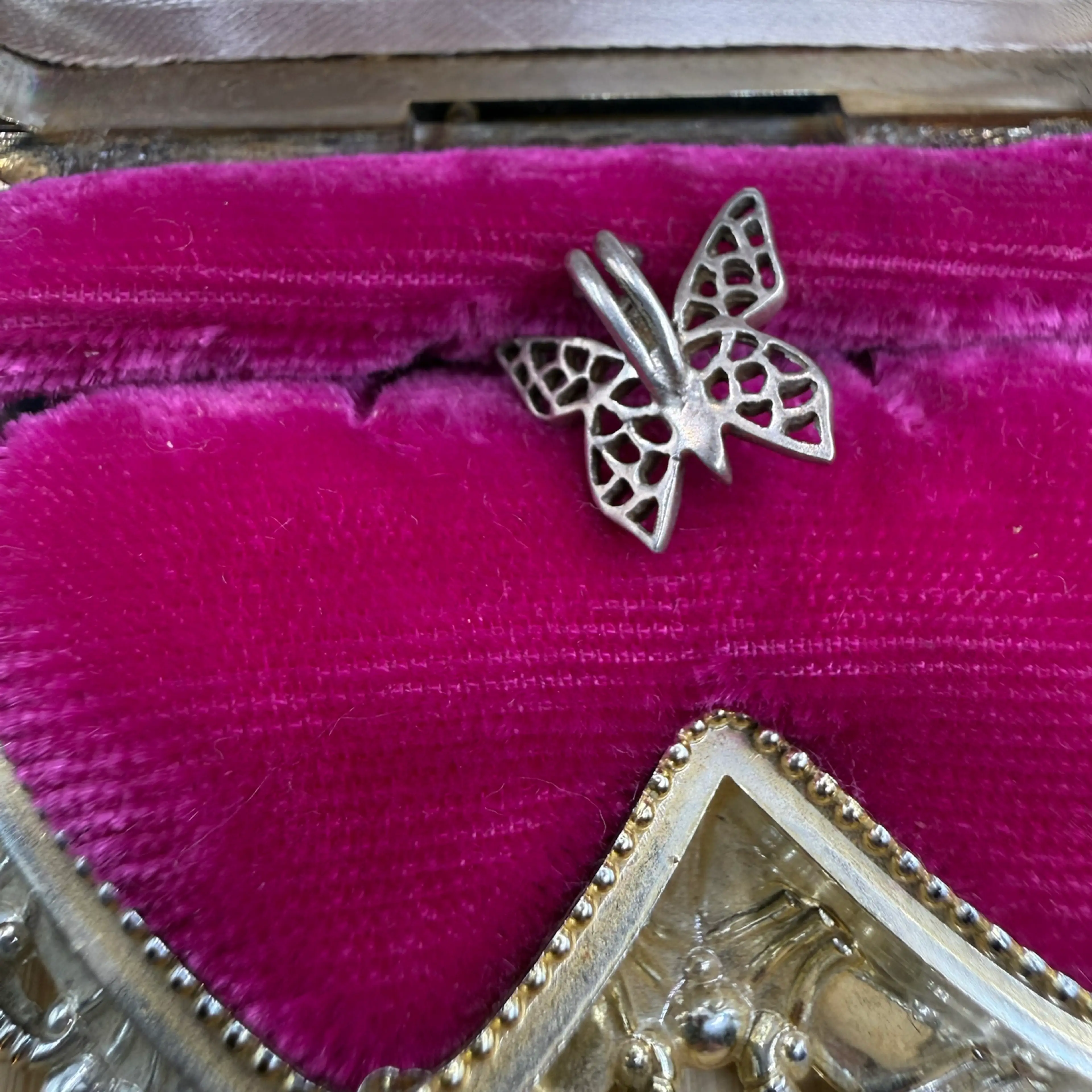 Image 2 of 2