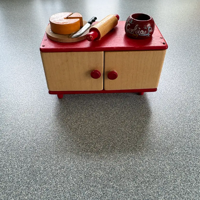 Kitchen Counter Cabinet With Food