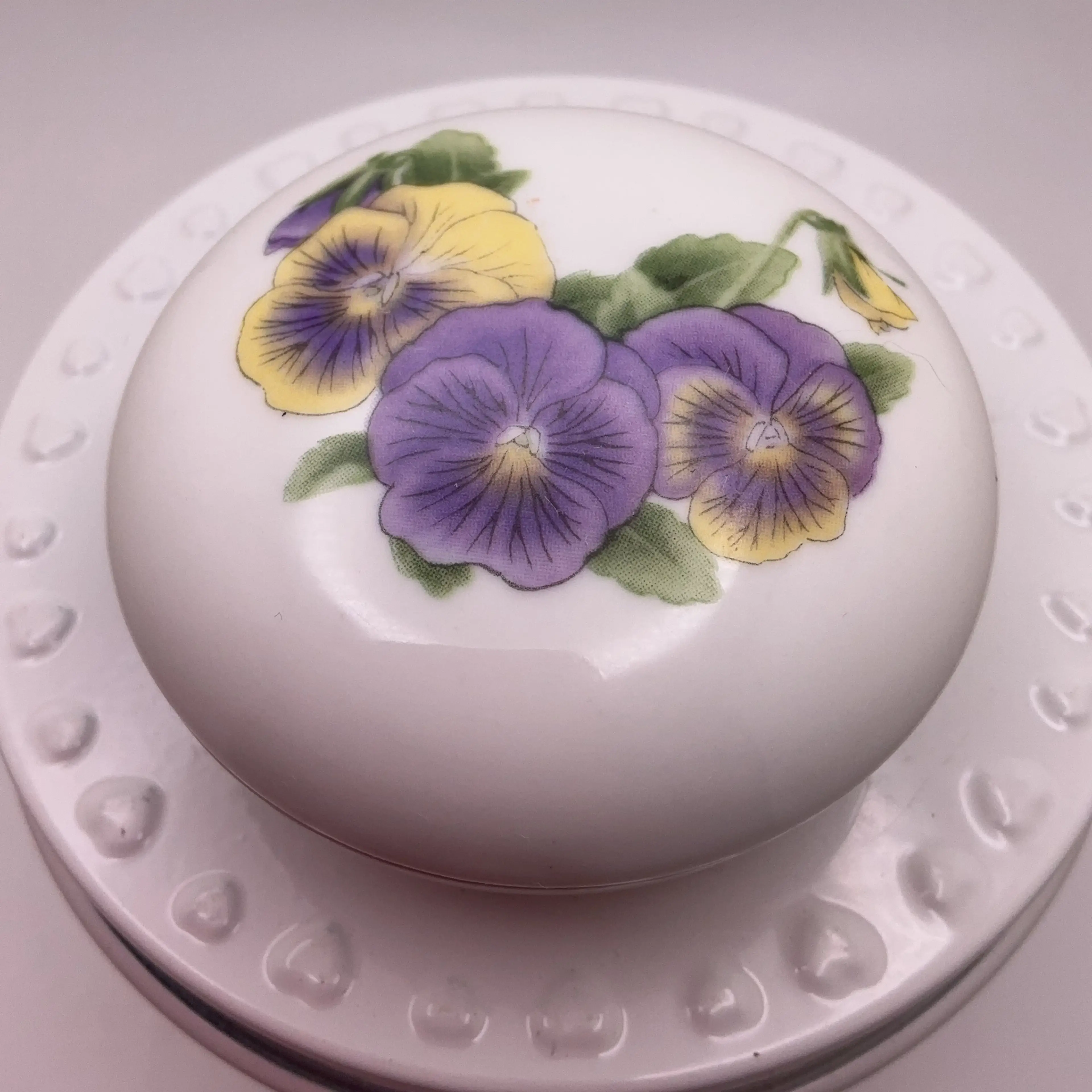 Image 1 of 5