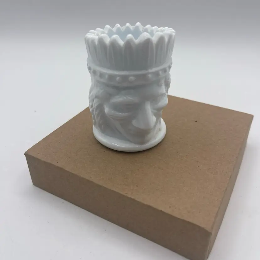 ST CLAIR Summit WHITE Milk Glass TOOTHPICK HOLDER Native American INDIAN