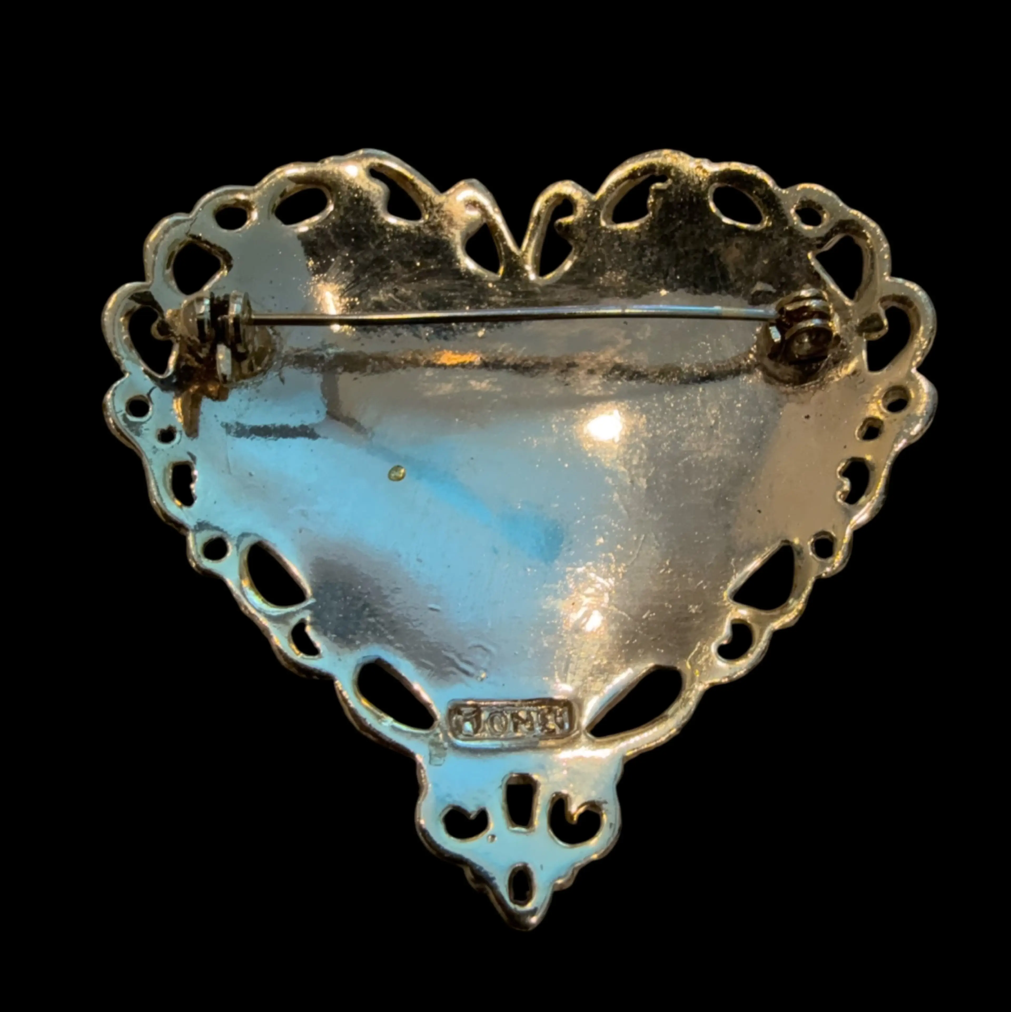 Image 4 of 5