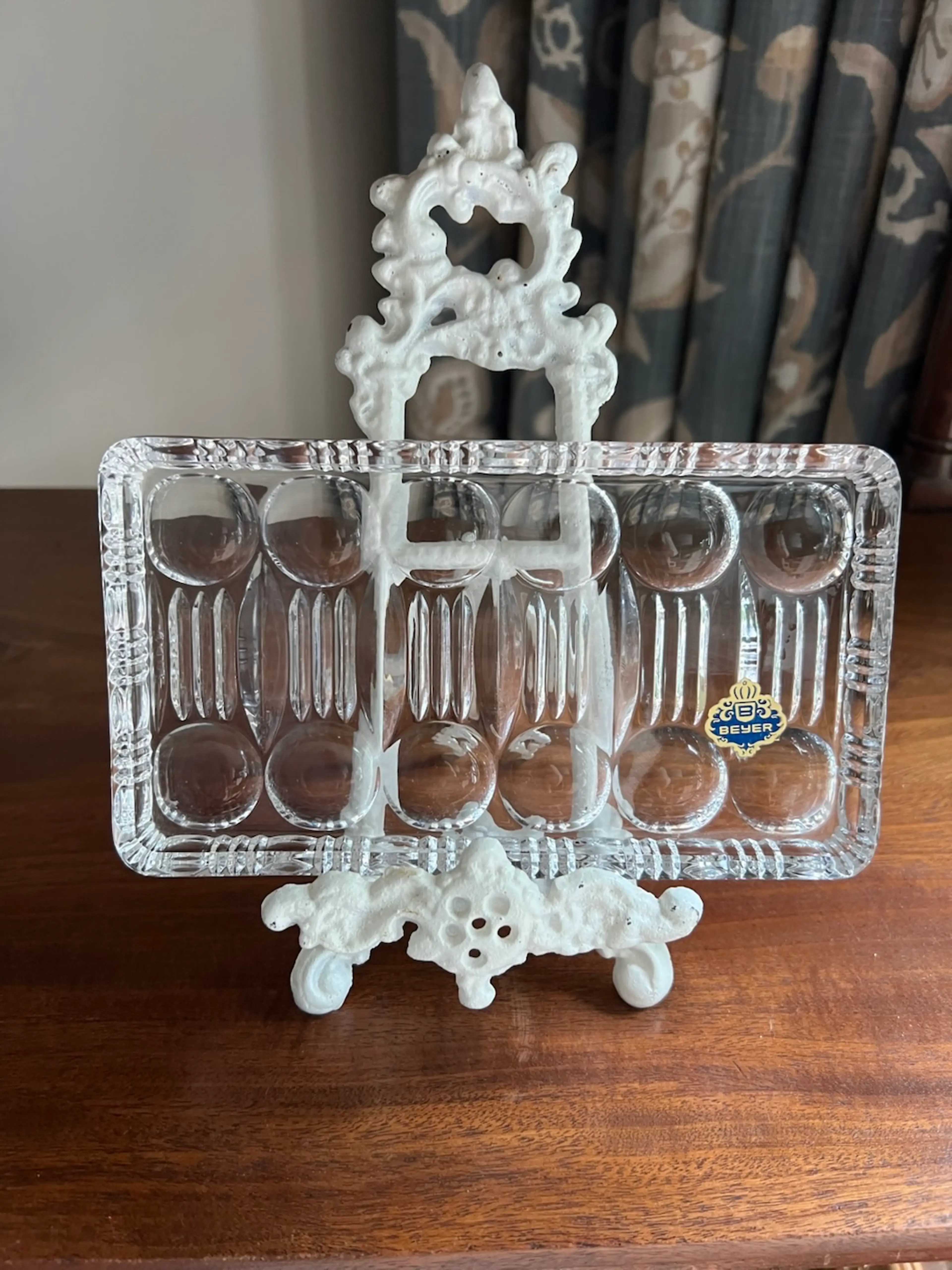 Image 4 of 4