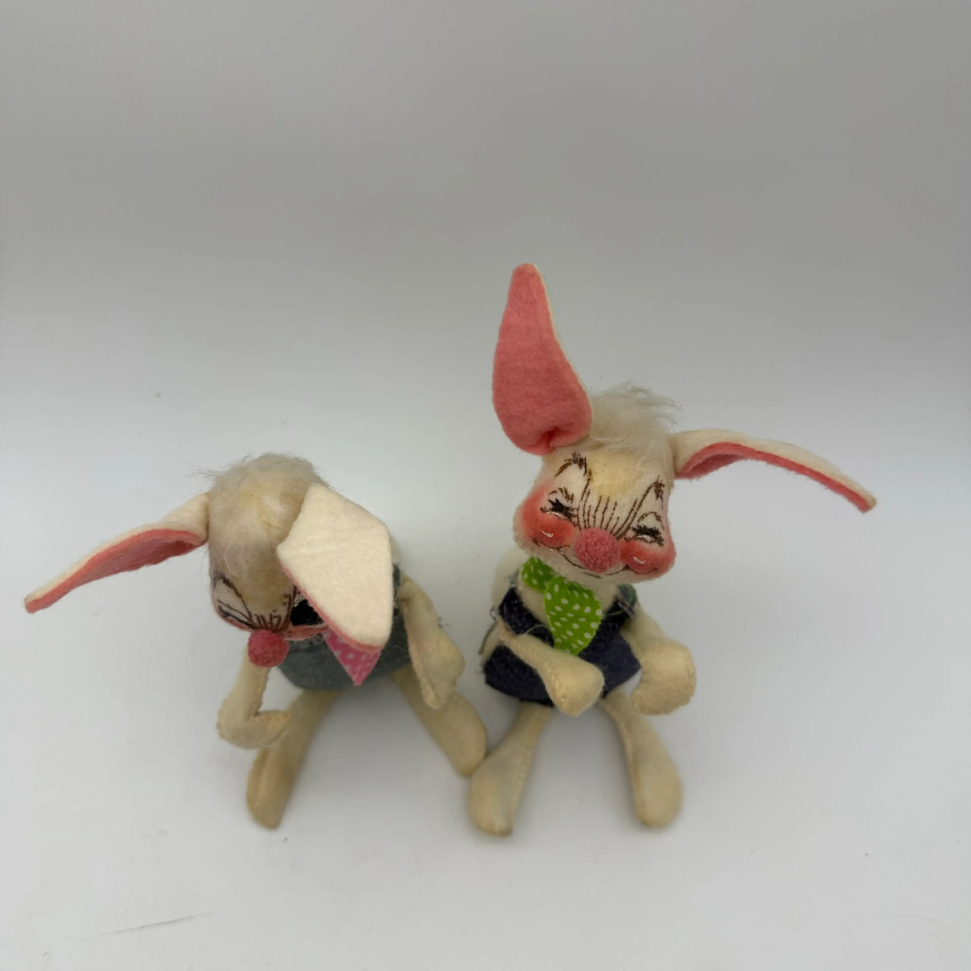 Image 2 of 9