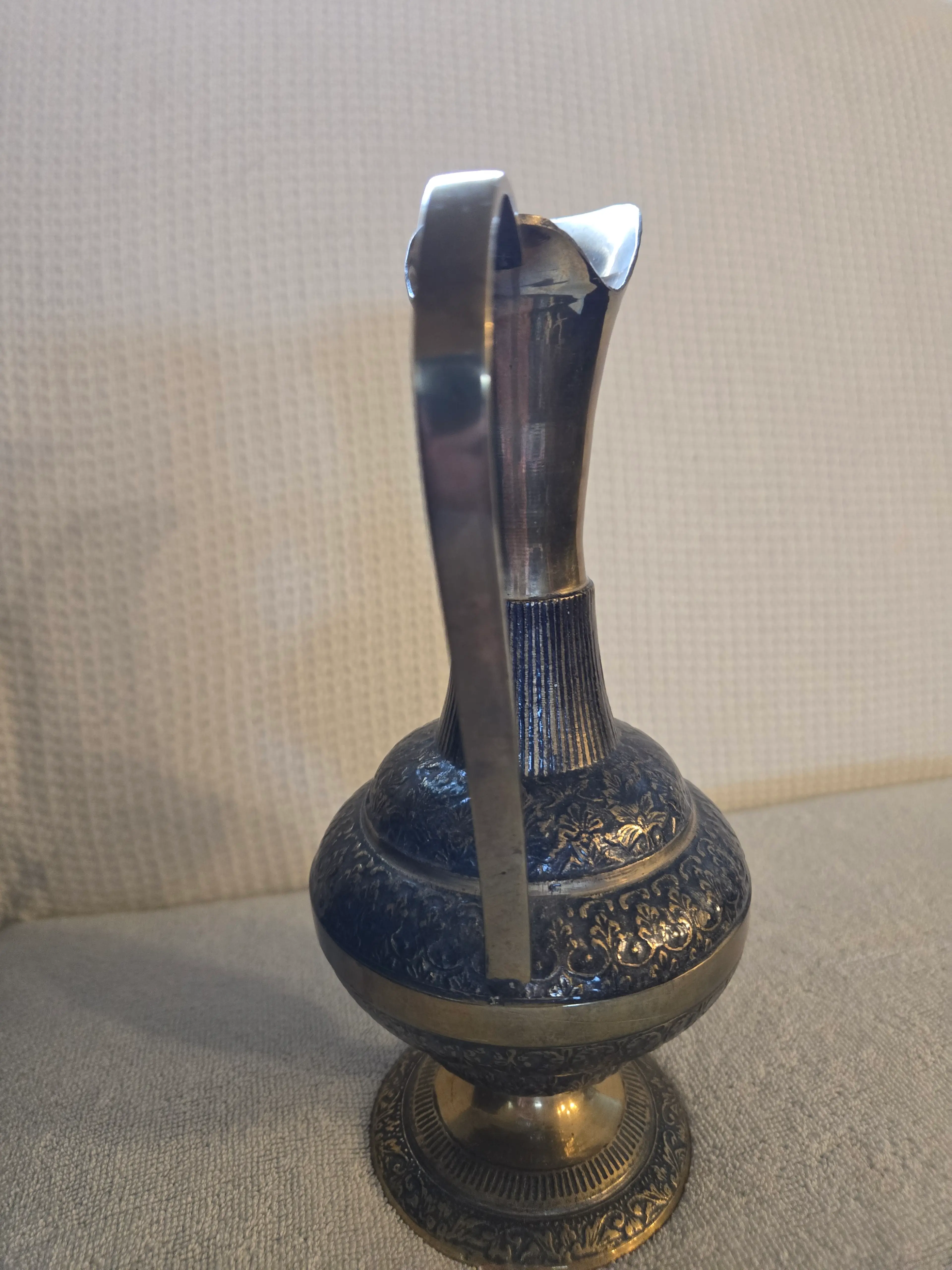 Image 4 of 7