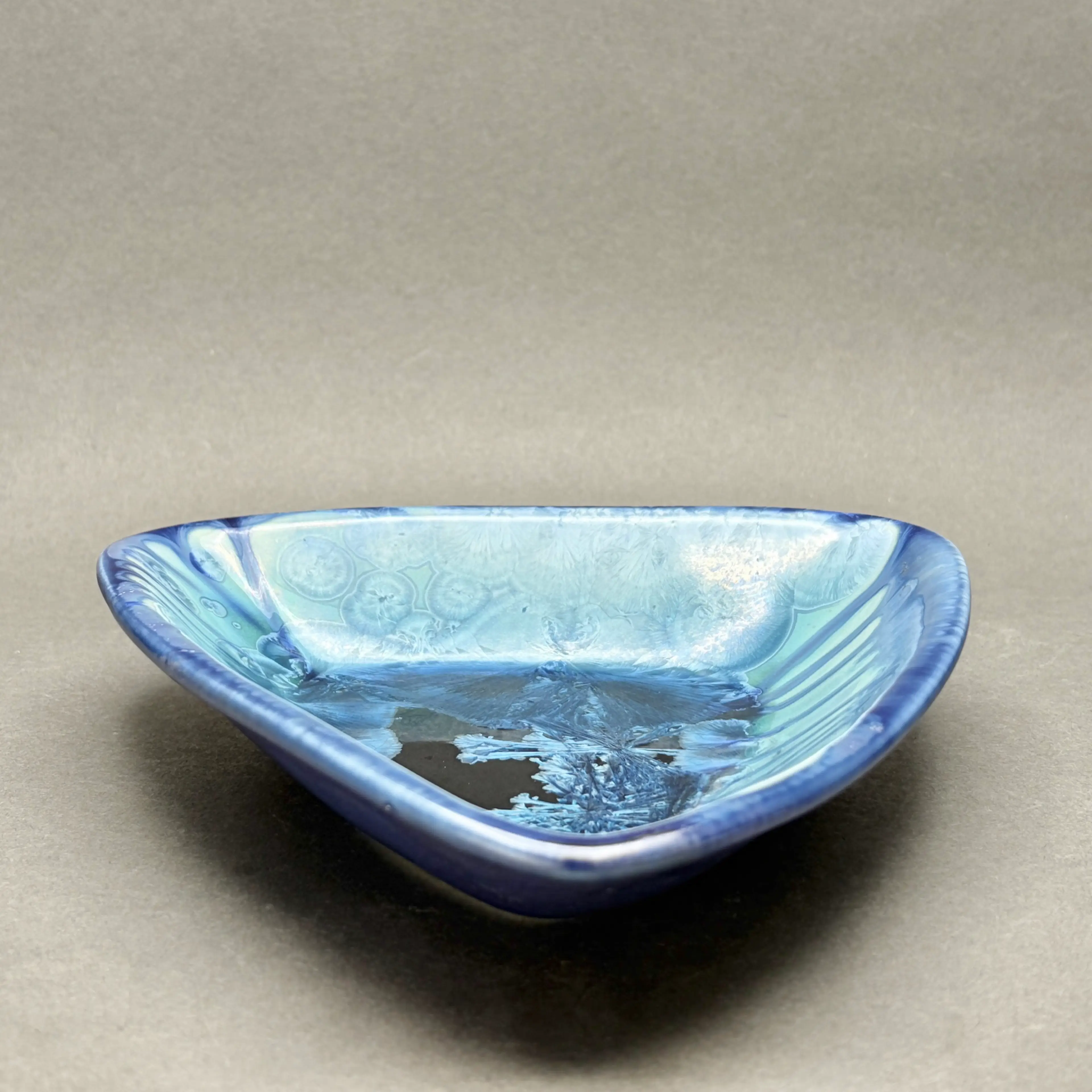 Image 3 of 4