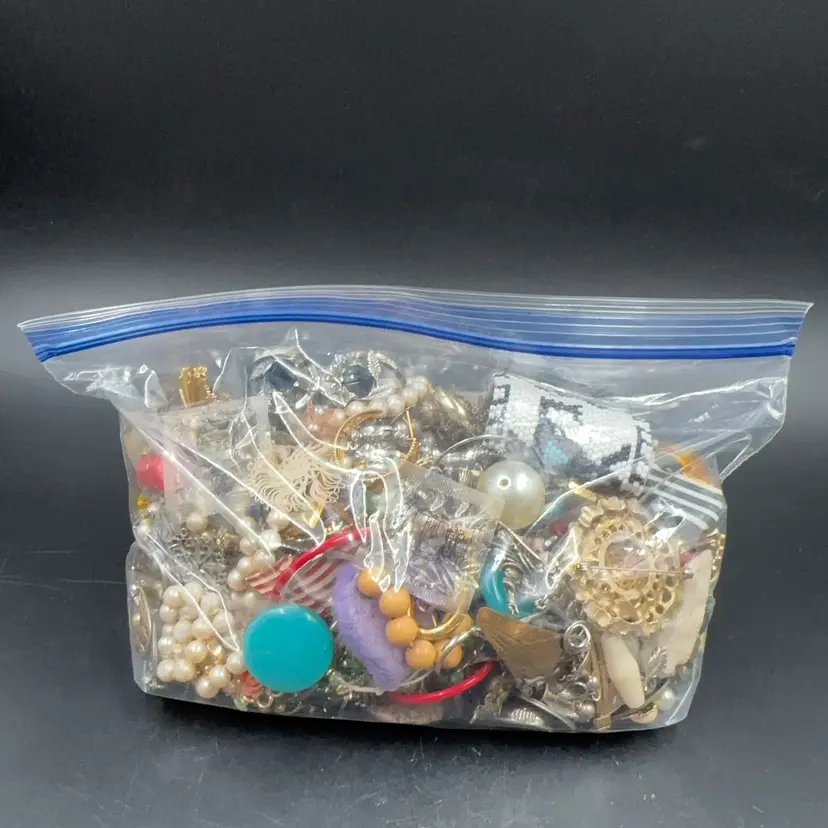 Vintage Jewelry Arts And Crafts Bag