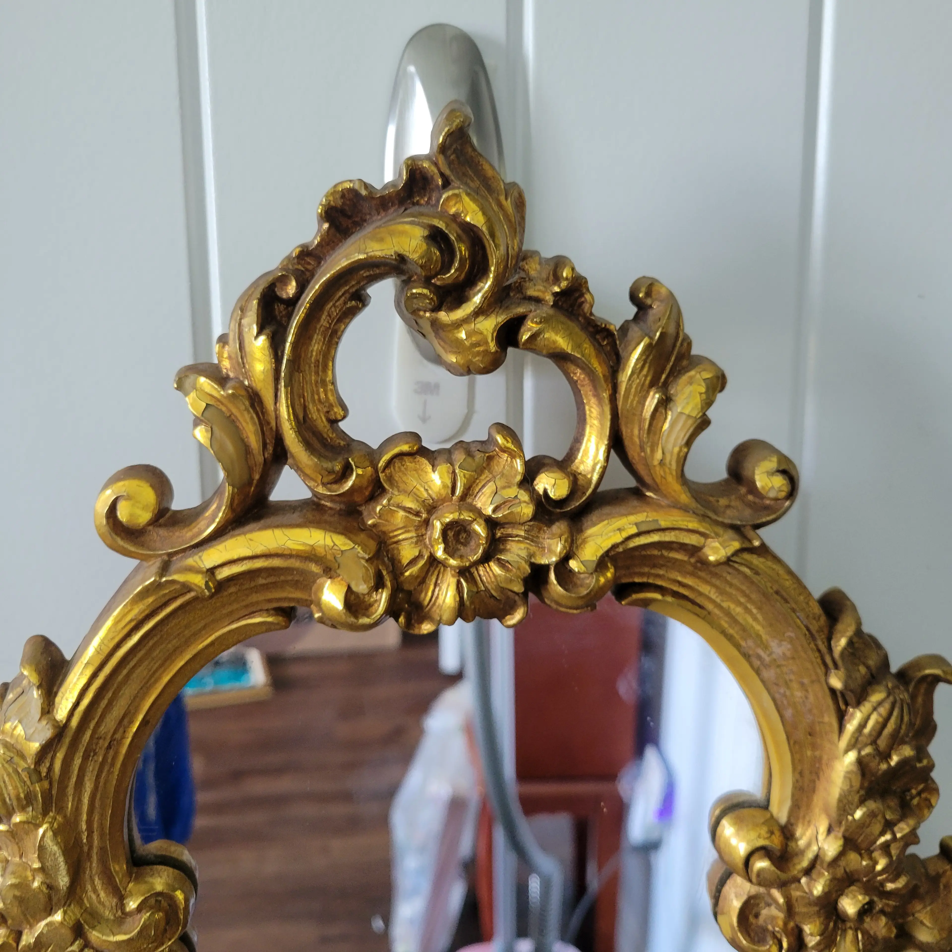 Image 2 of 18