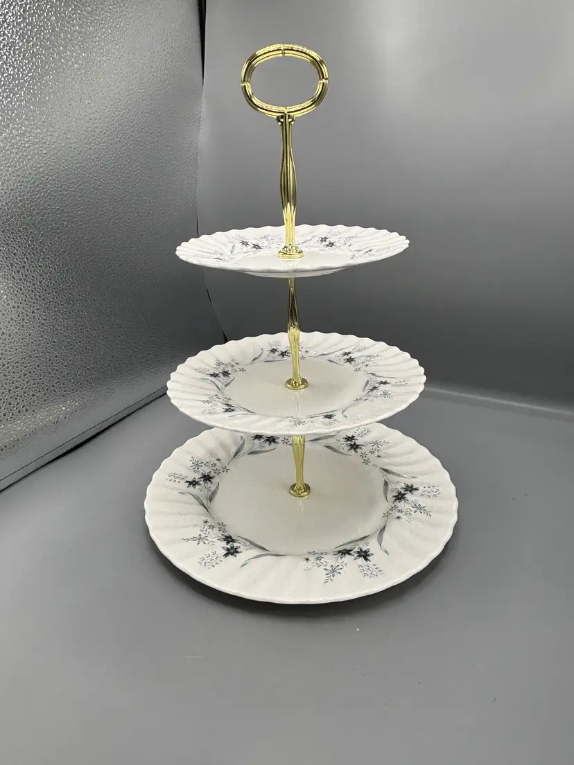 Royal Doulton Millefleur tier tray