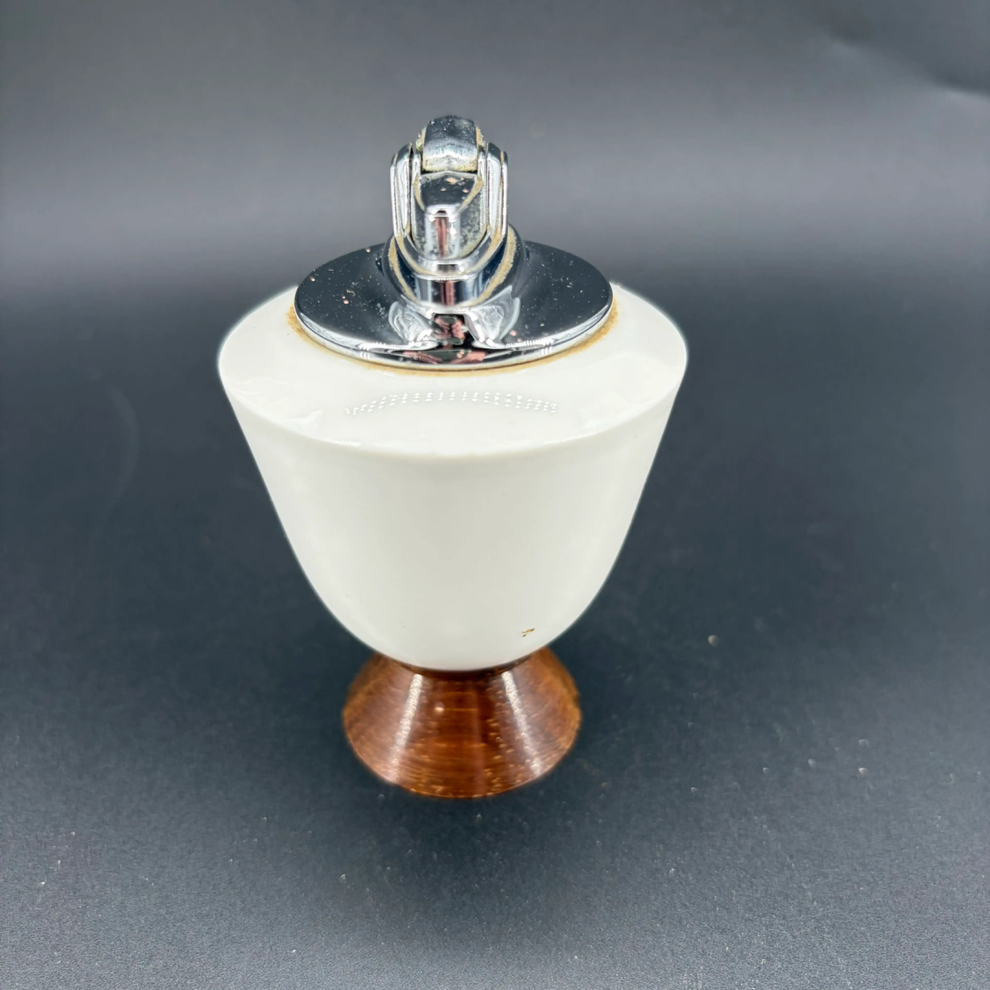 Image 2 of 4