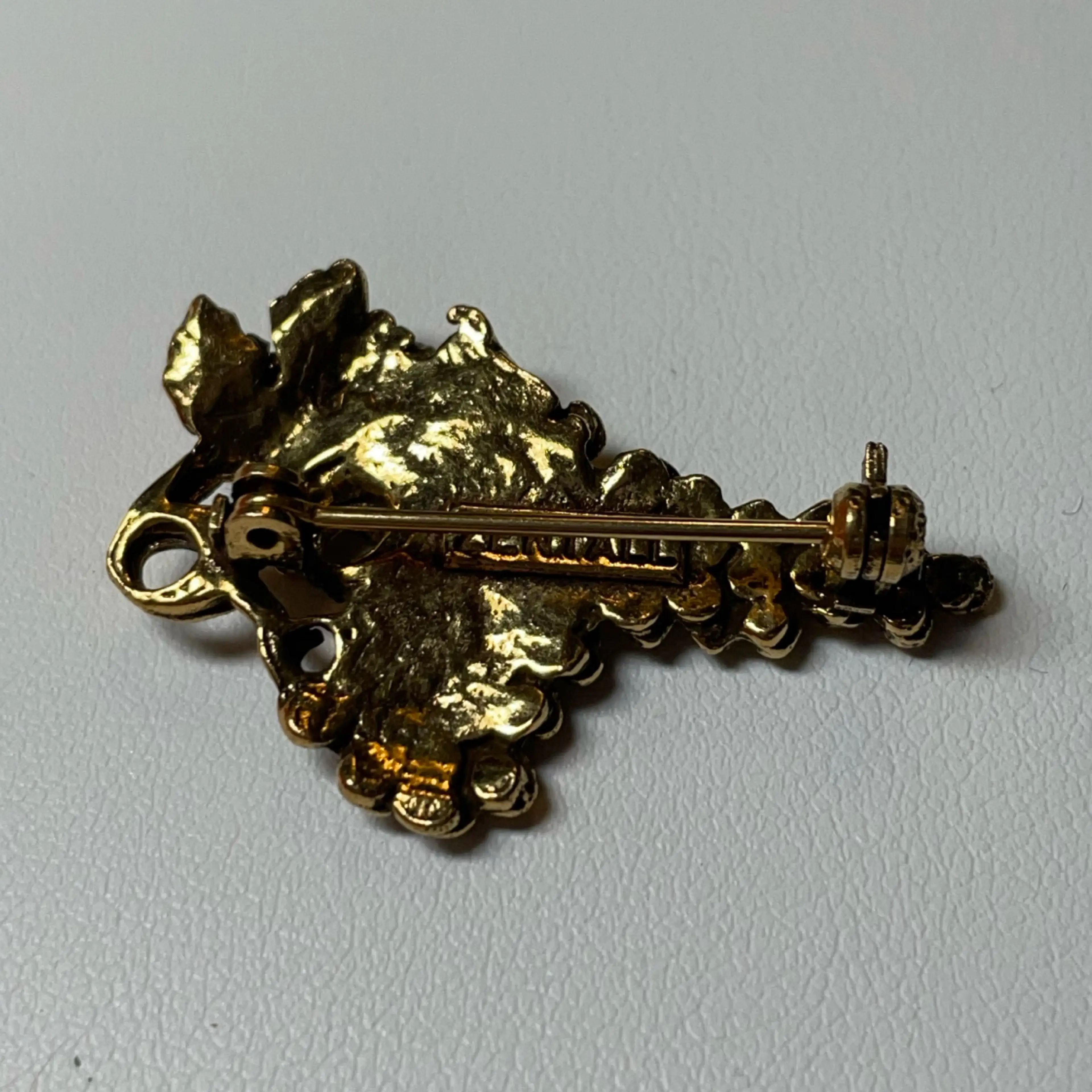 Image 4 of 5
