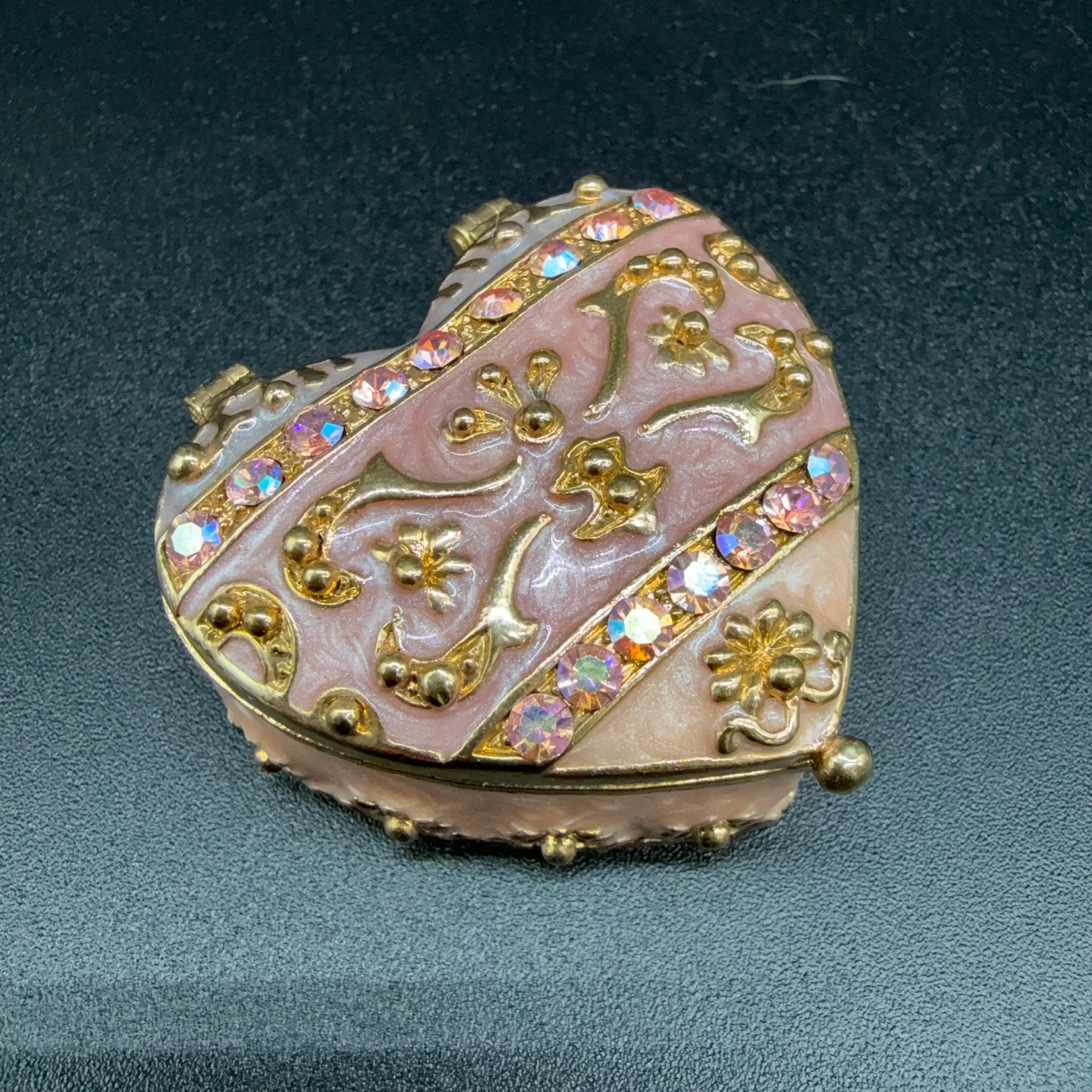 Image 1 of 7