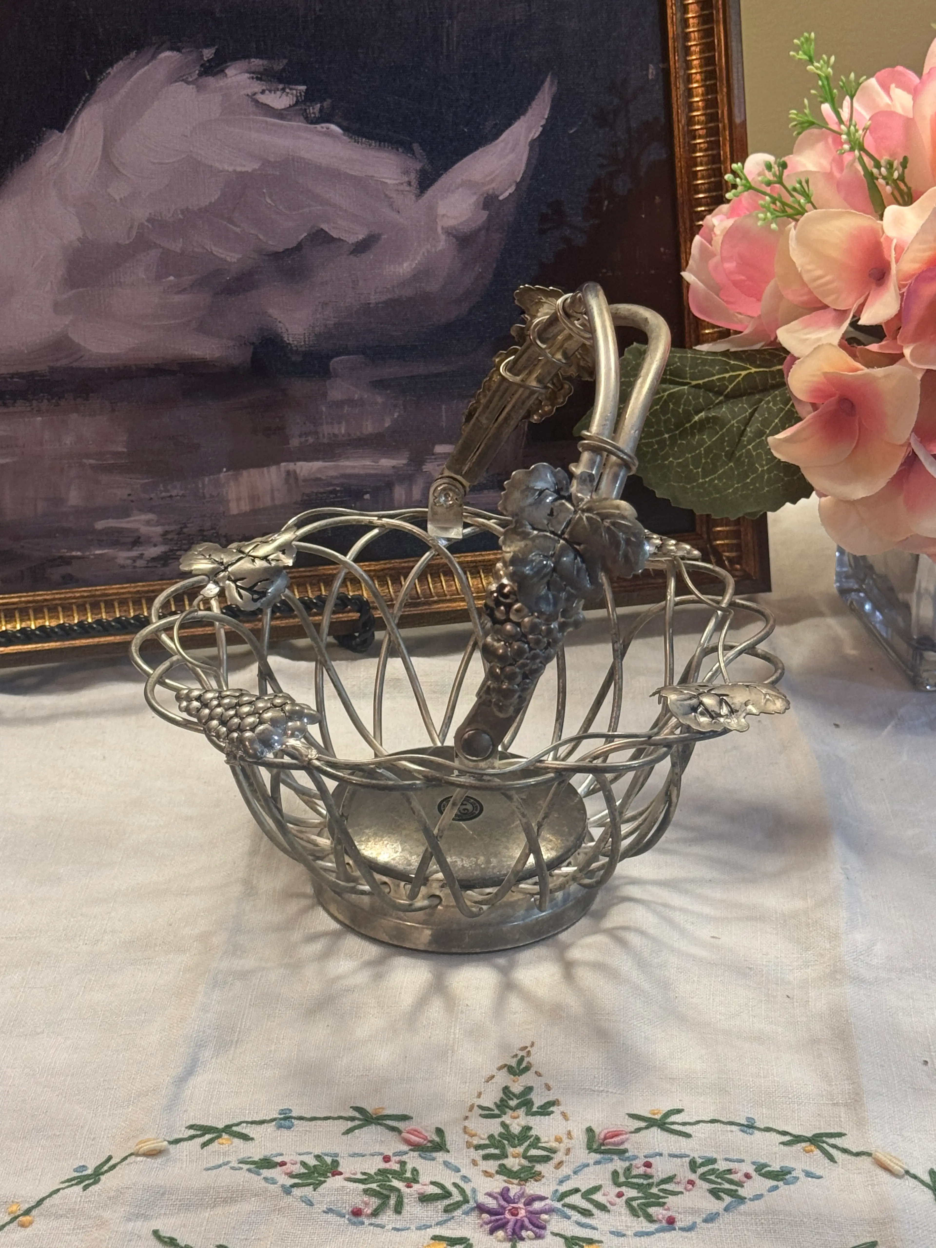 Image 2 of 10