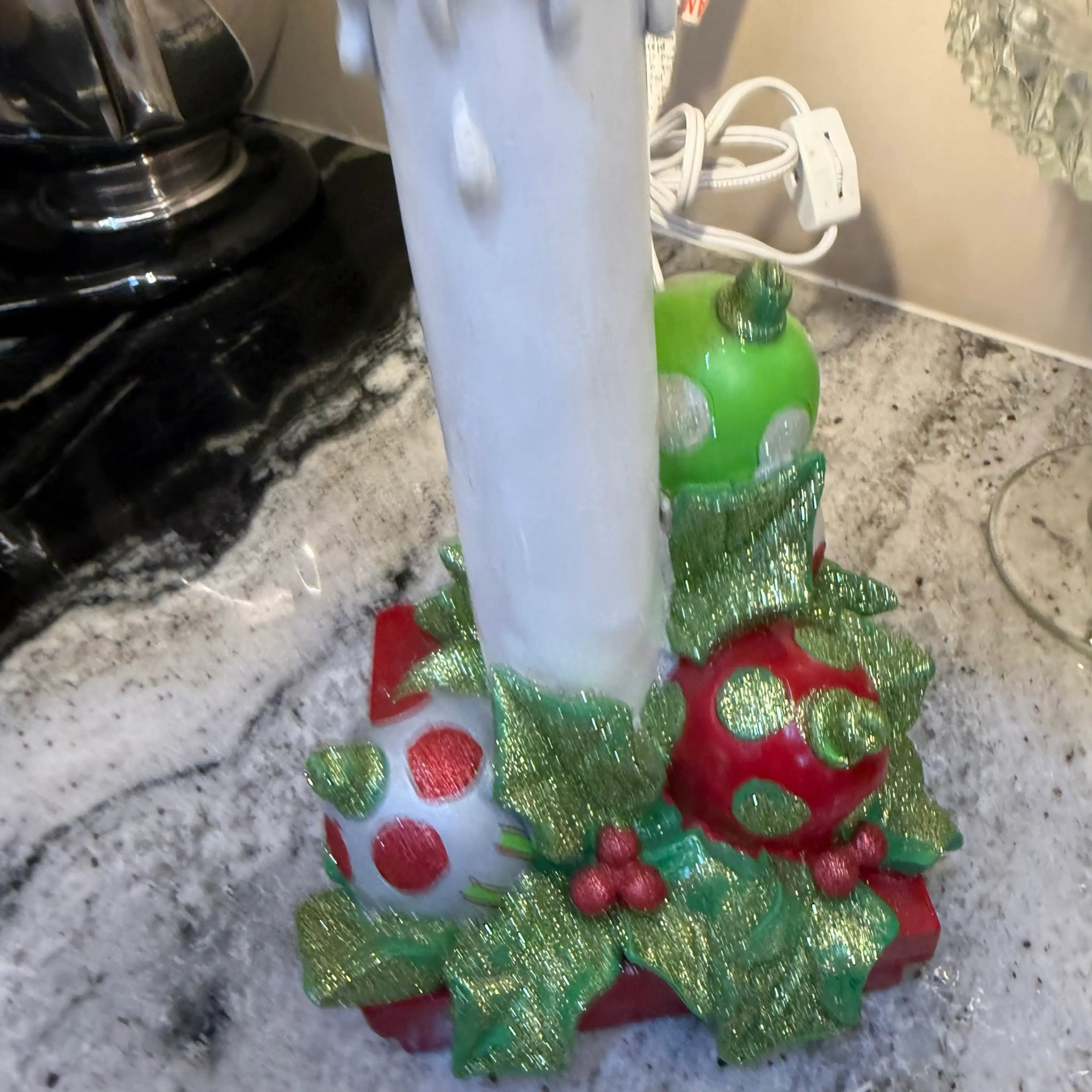 Image 2 of 4