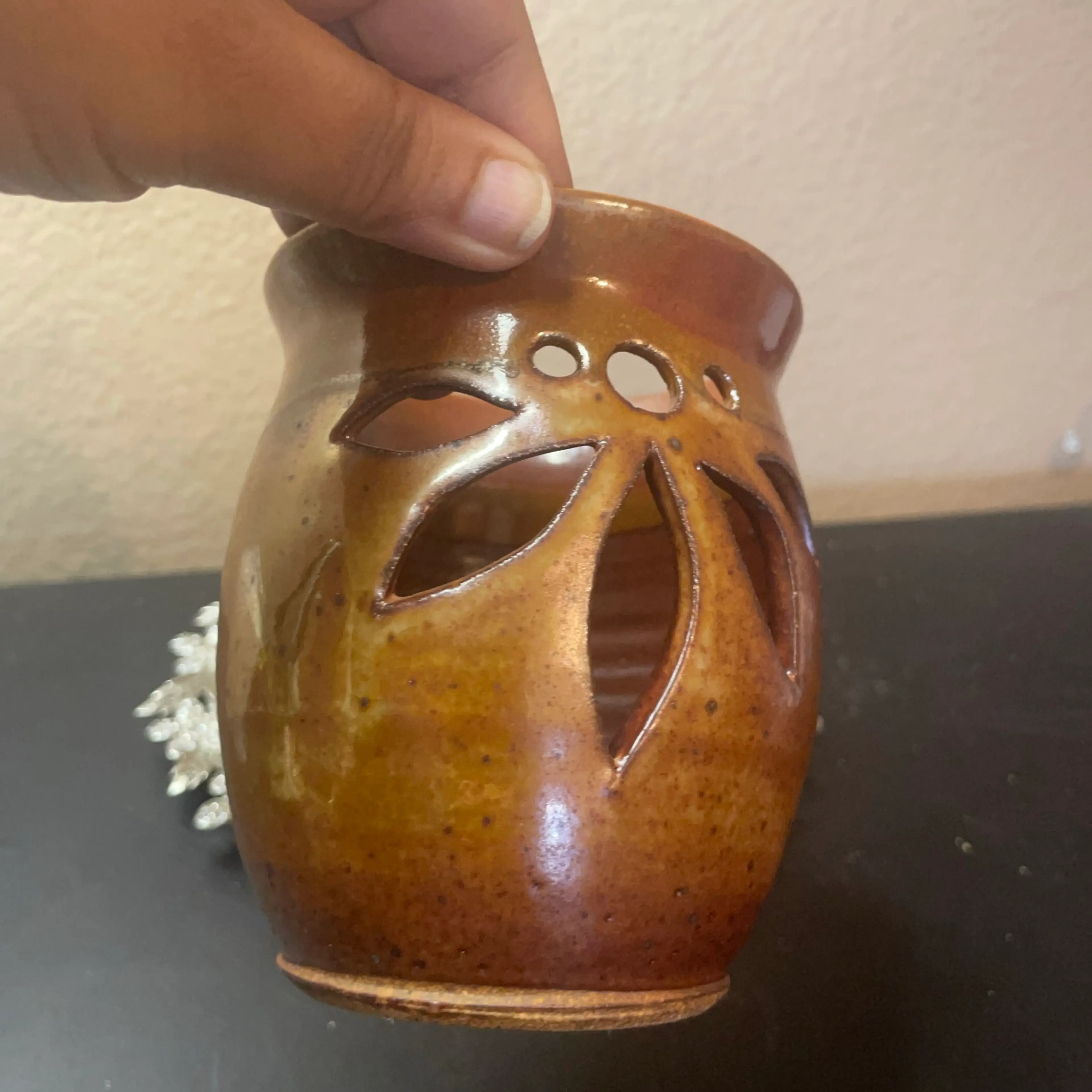 Image 3 of 6