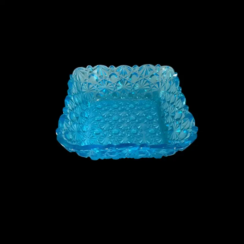 Fenton Daisy And Buttons trinket Dish 4” No Noted Flaws