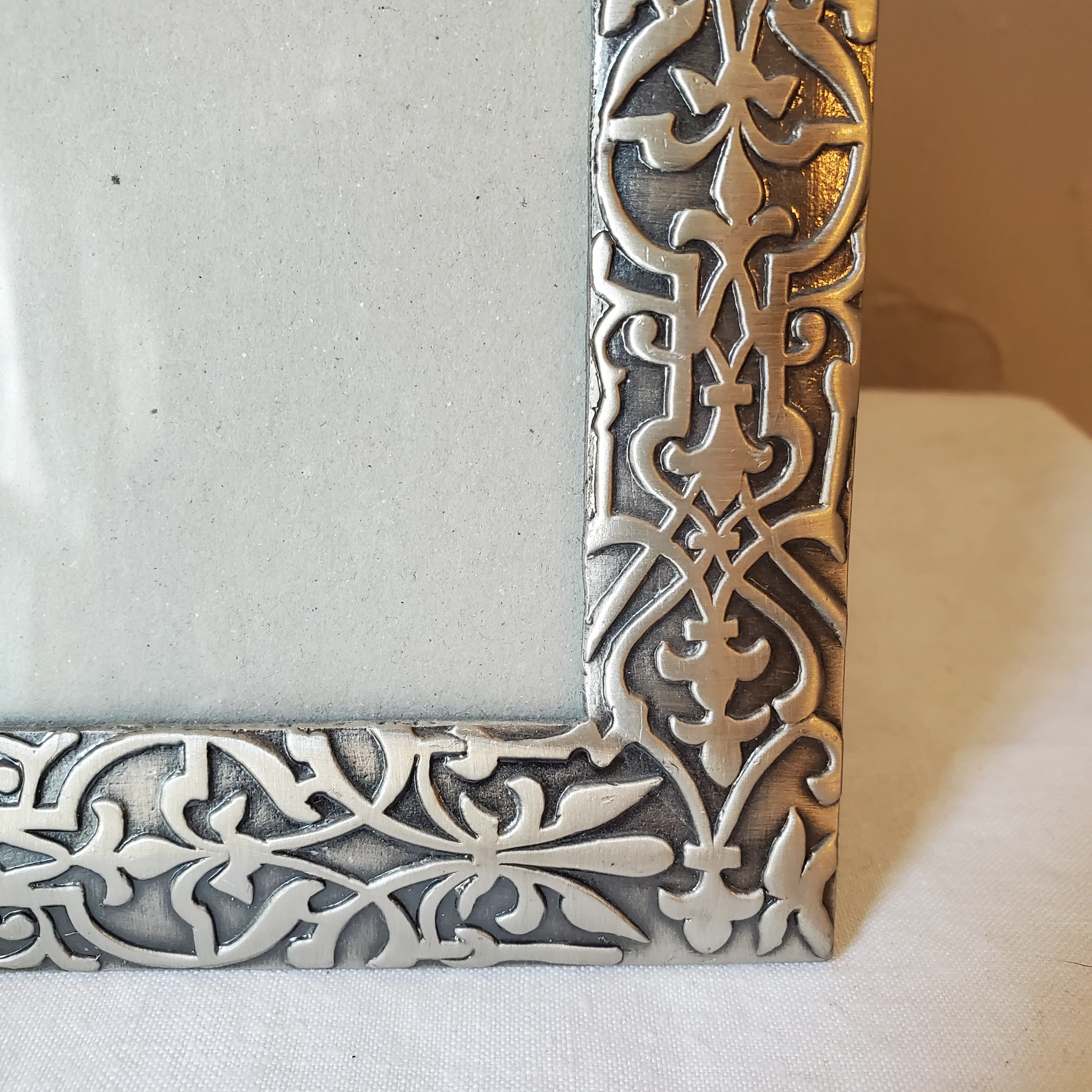 Image 2 of 3