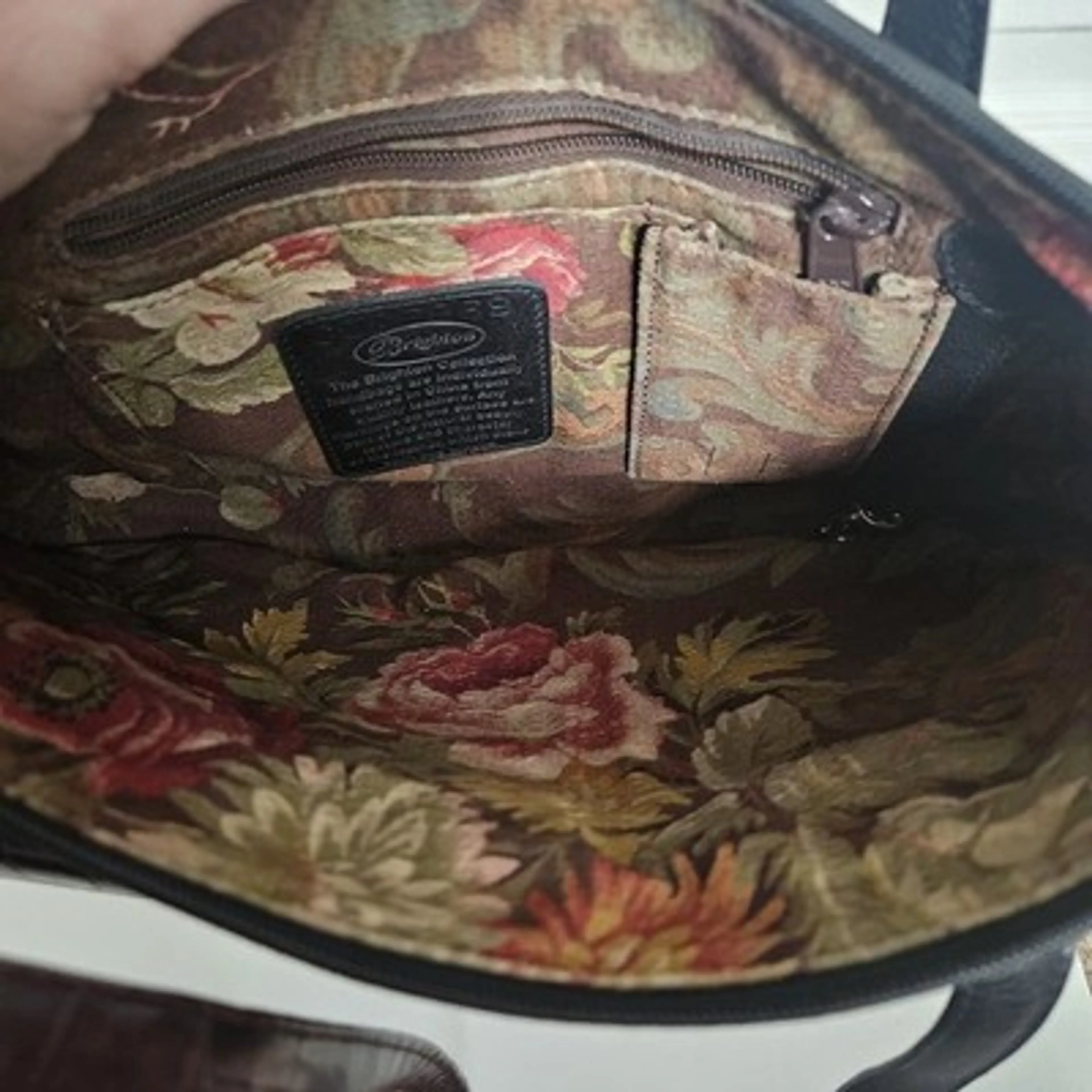 Image 4 of 6