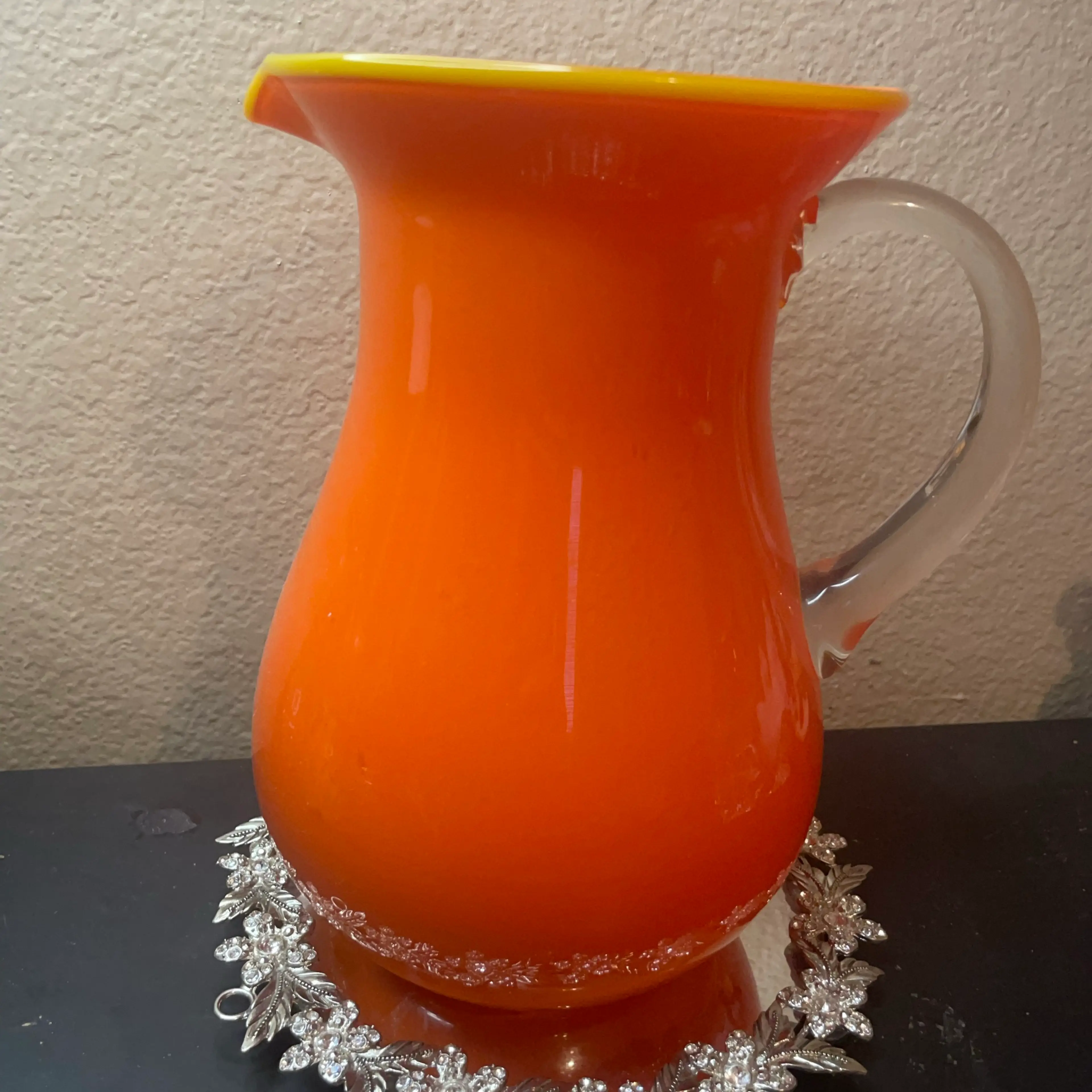 Image 2 of 8