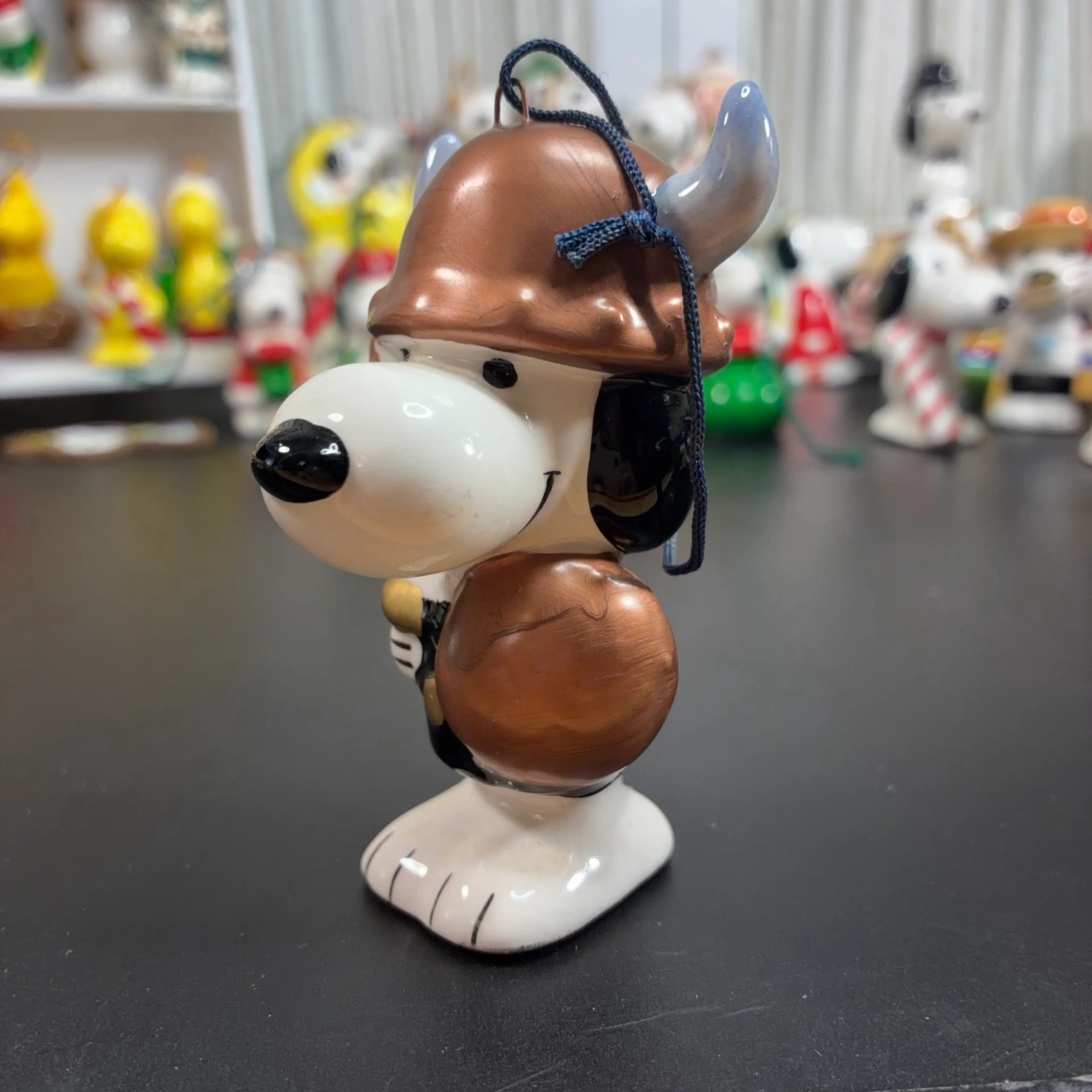 Image 2 of 6