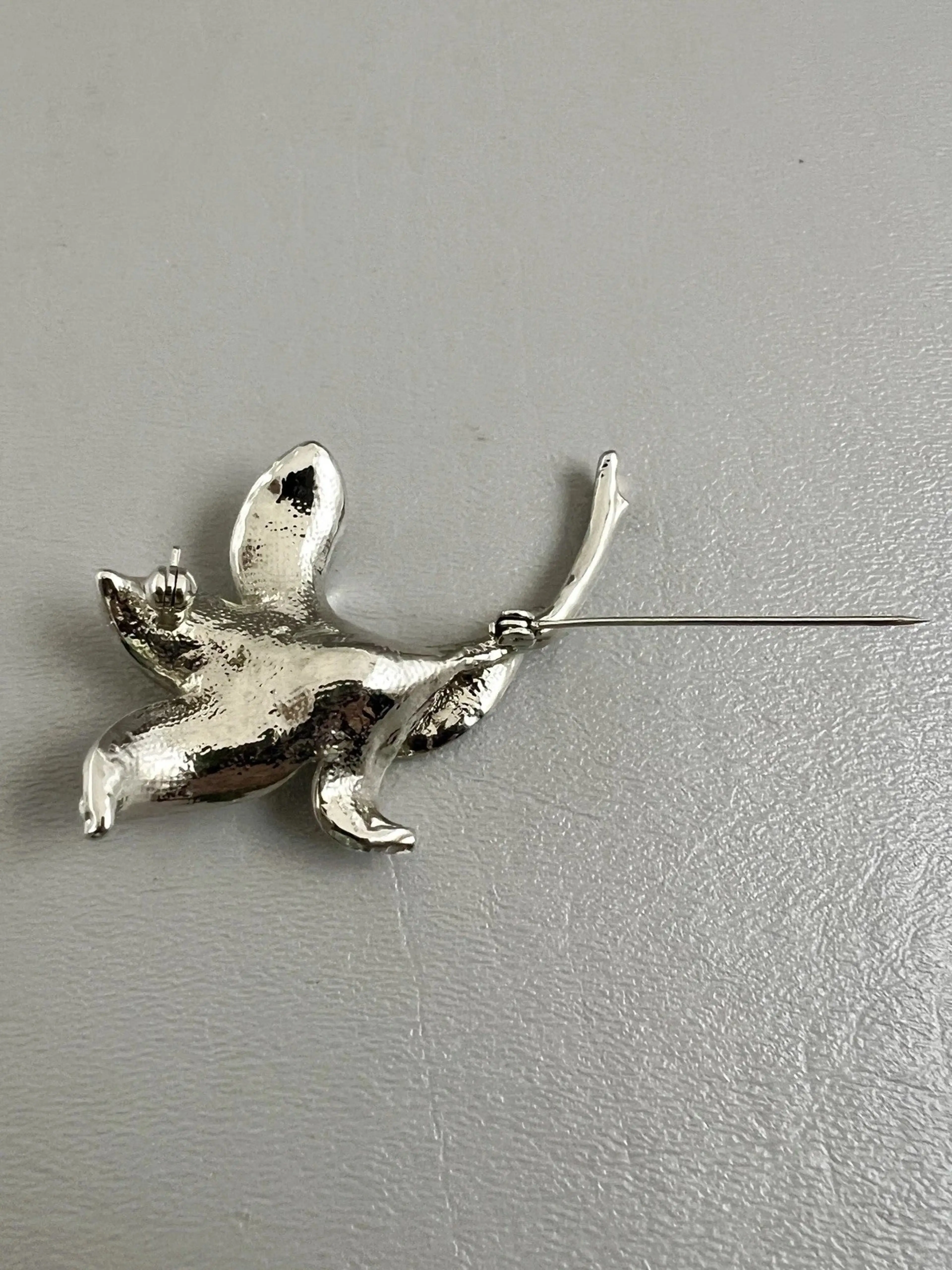 Image 3 of 4