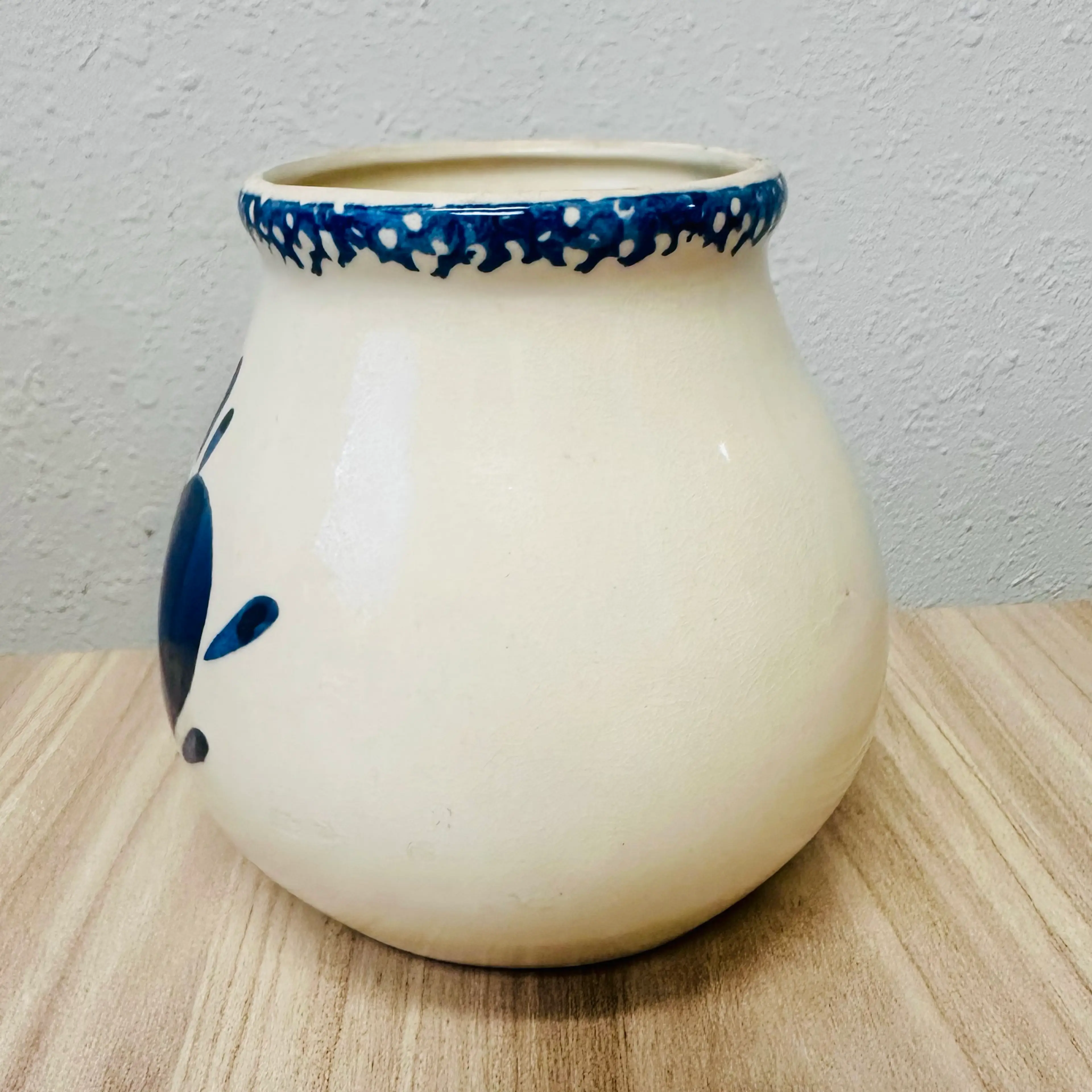 Image 2 of 12