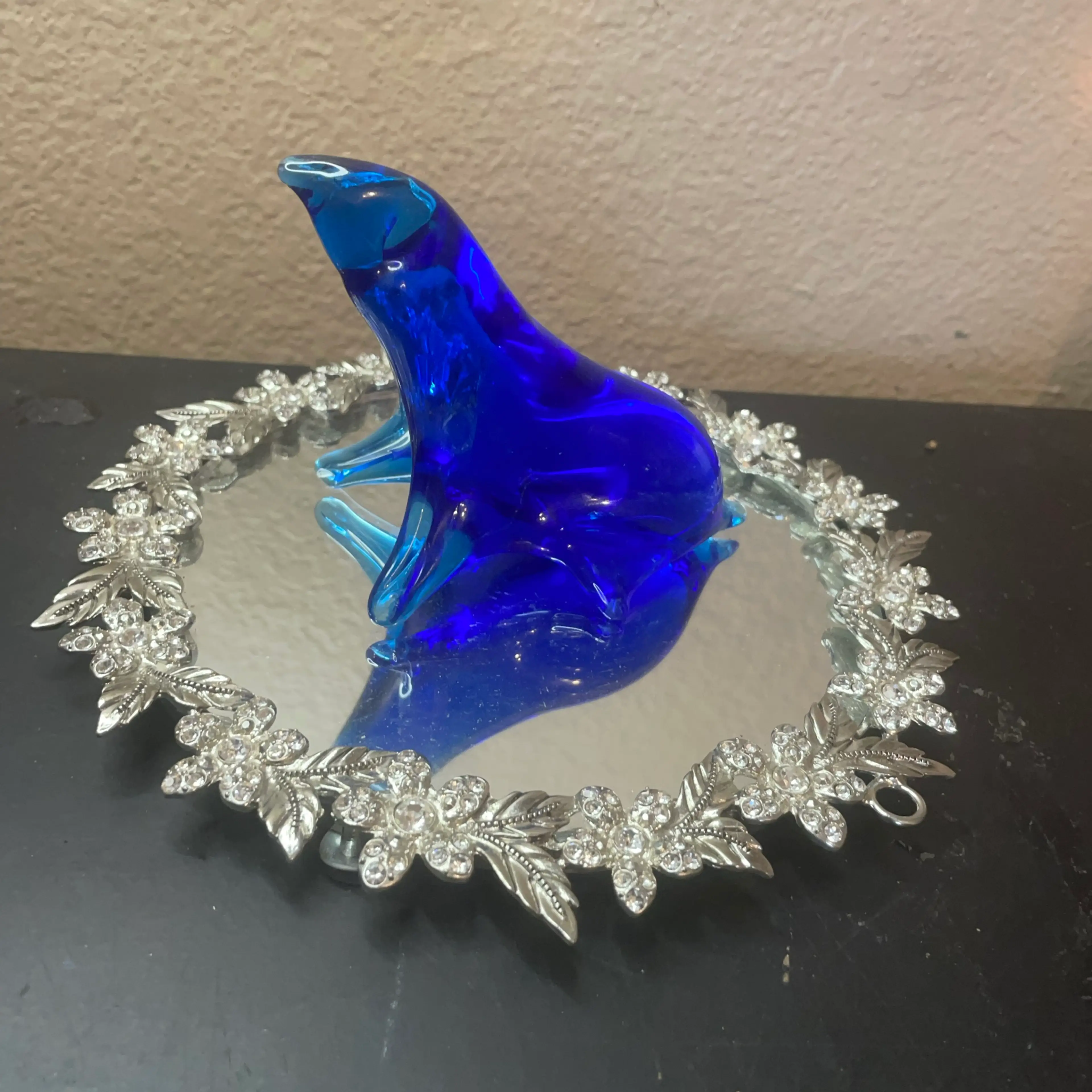 Image 4 of 7